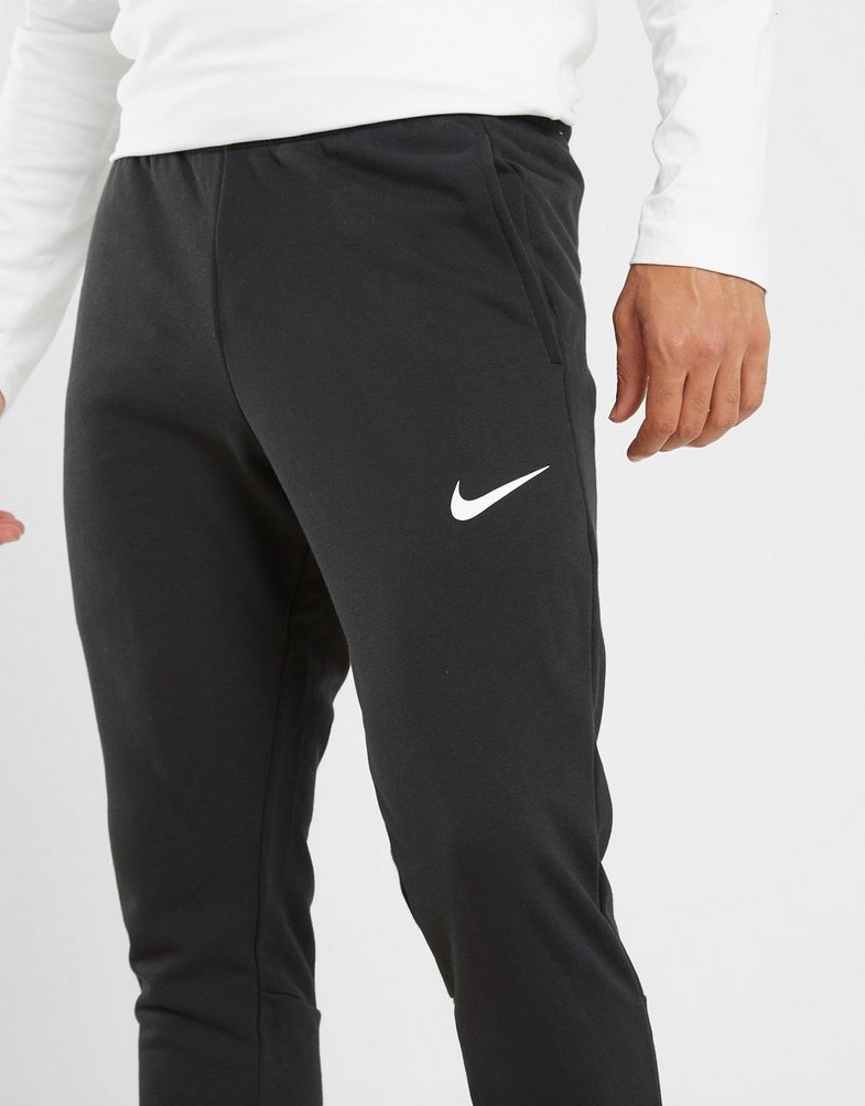 Pantaloni pentru bărbați NIKE PANTALONI  DRI-FIT CZ6379-010 Negru