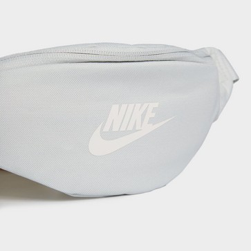 Geantă sport pentru femei NIKE BORSETĂ NK HERITAGE S WAISTPACK