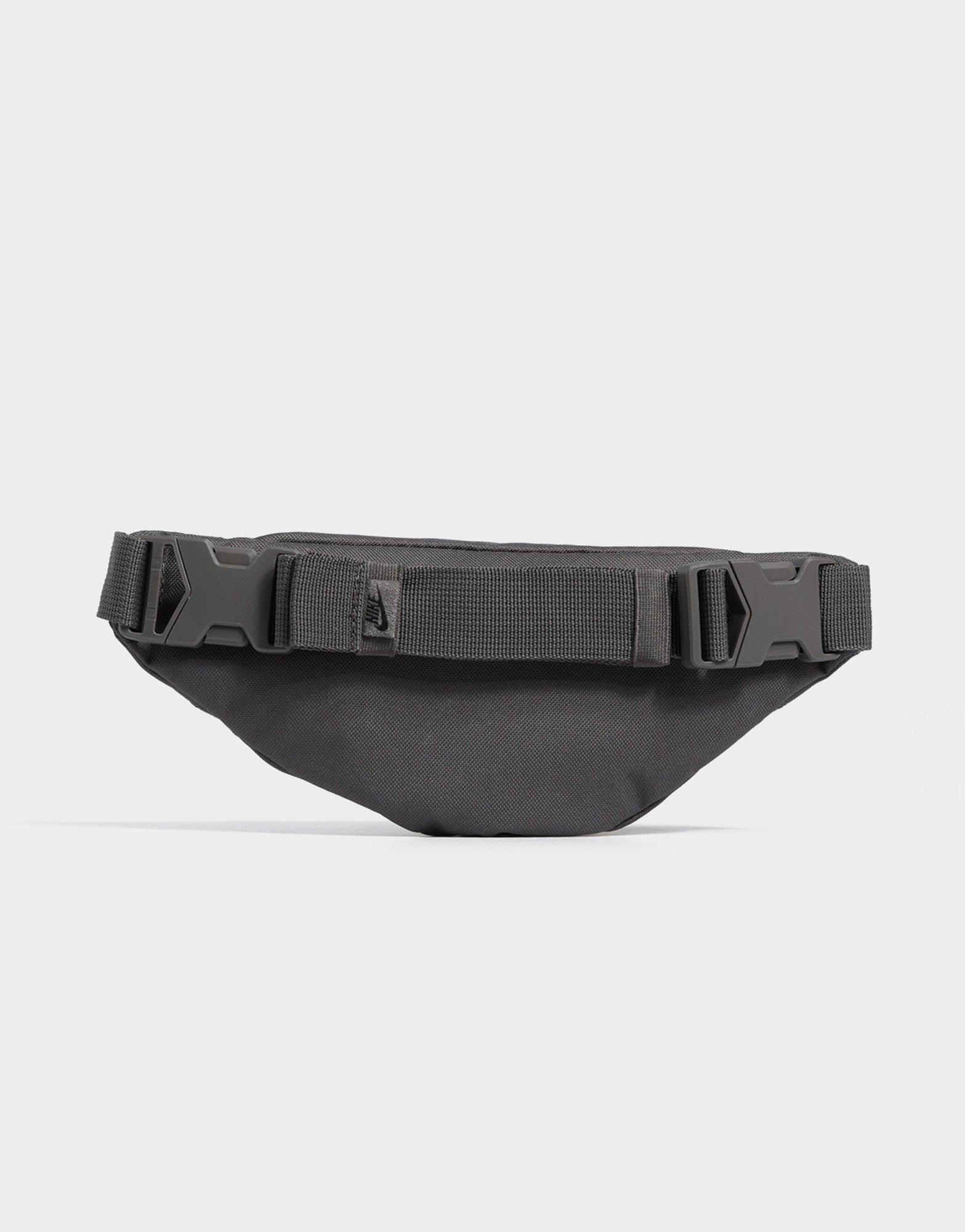 Дамски сак NIKE ЧАНТА NK HERITAGE S WAISTPACK  DB0488-254 Кафяв