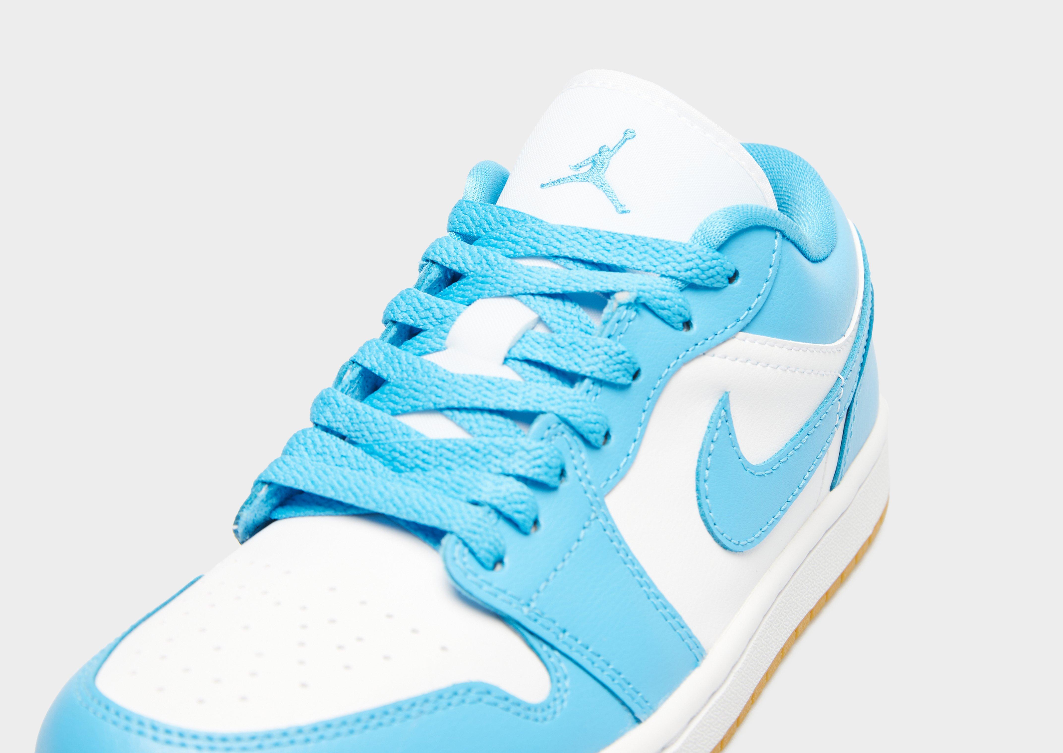 Női sneakers JORDAN WMNS AIR JORDAN 1 LOW DC0774-104 Fehér