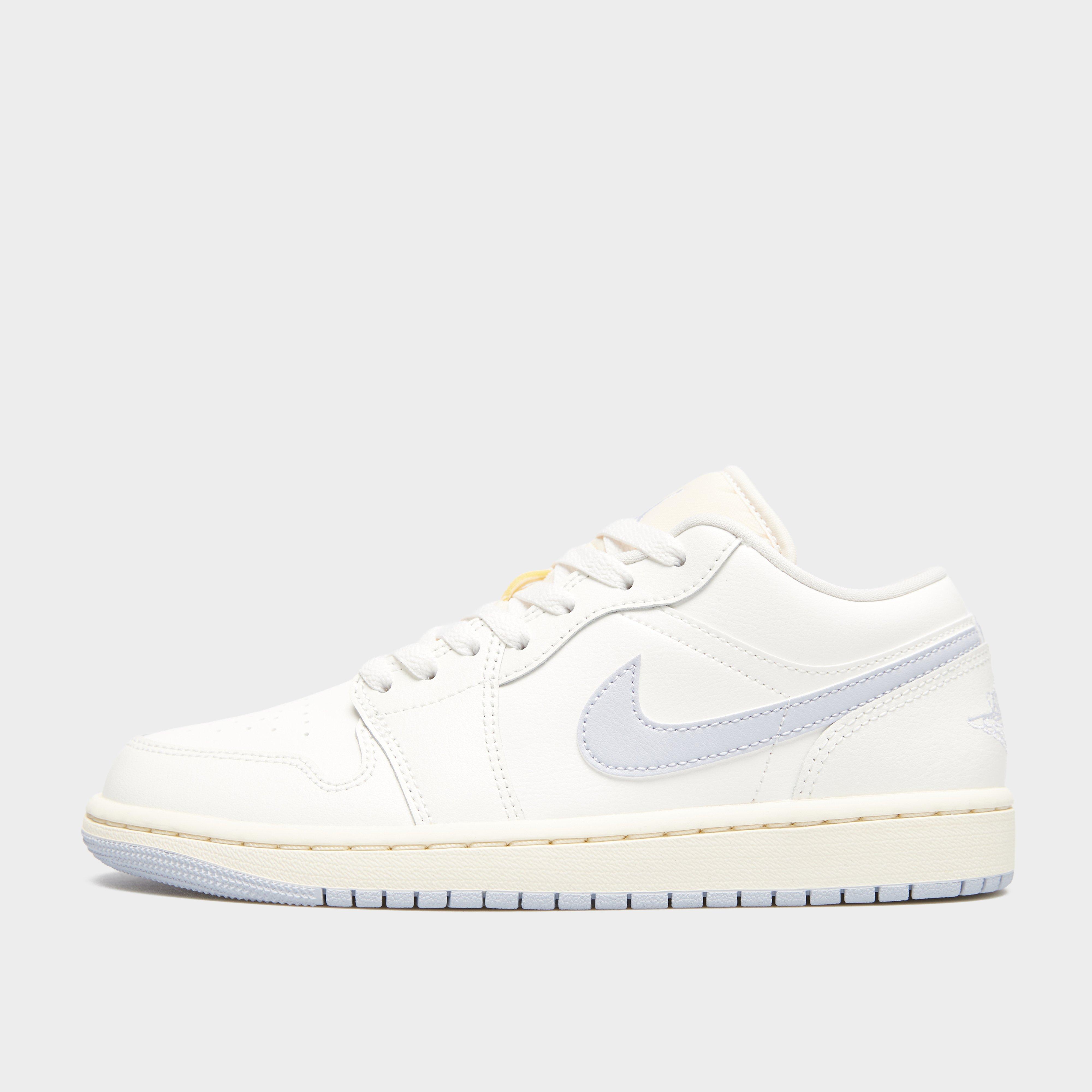 Kedai moterims WMNS AIR JORDAN 1 LOW 