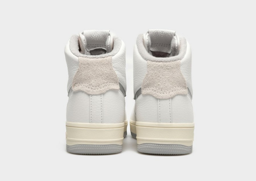 Adidași de damă NIKE W AF1 SCULPT DC3590-101 Alb