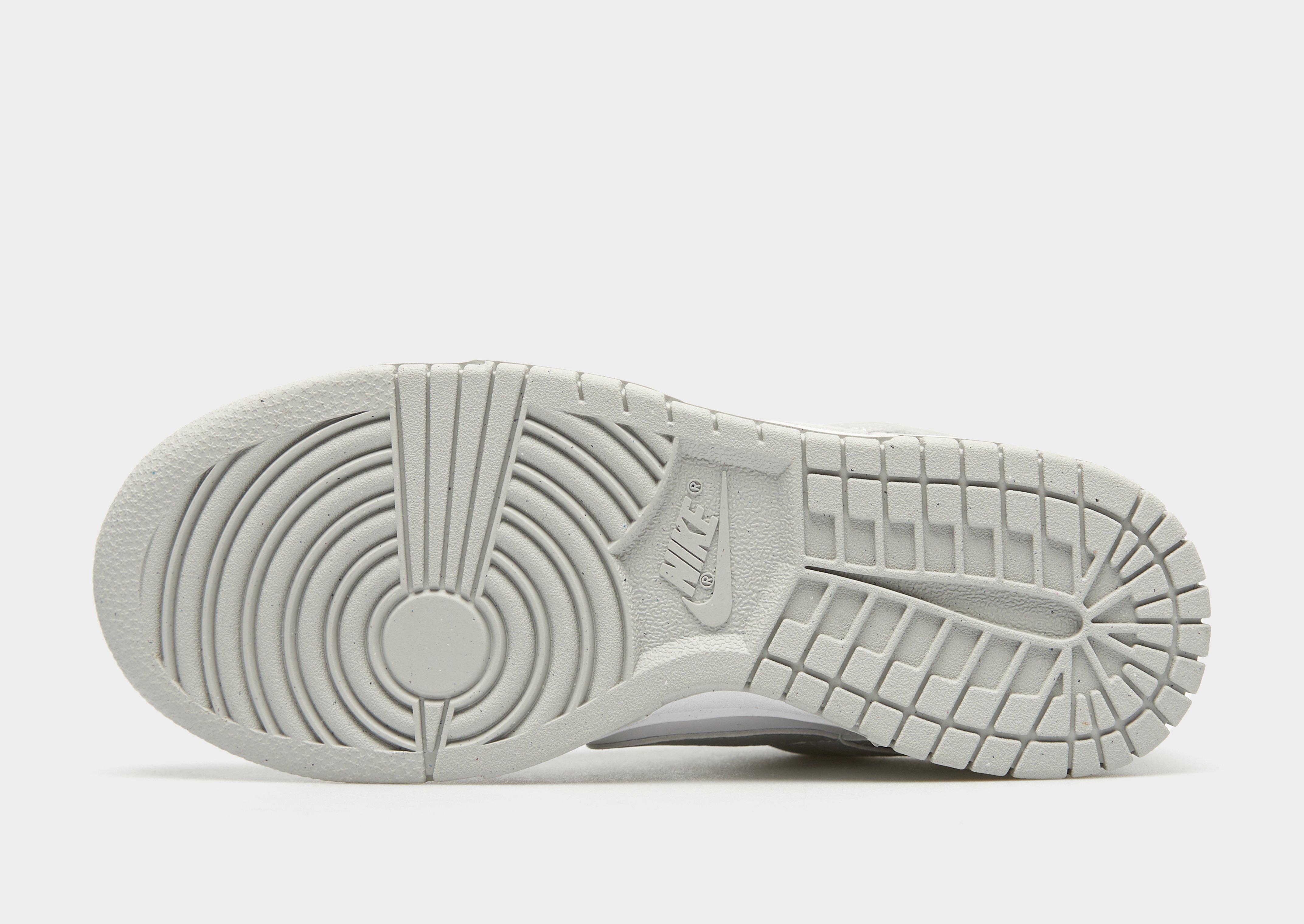 Buty sneakersy damskie NIKE W NIKE DUNK LOW NEXT NATURE DD1873-113 Biały