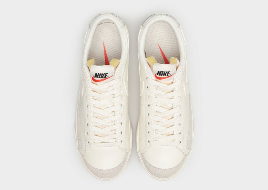 Buty sneakersy damskie NIKE BLAZER LOW PLATFORM DJ0292-105 Biały