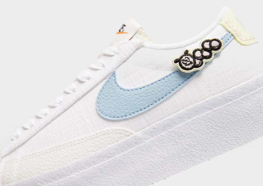Buty sneakersy damskie NIKE BLAZER LOW PLATFORM NEXT NATURE DJ6376-100 Biały