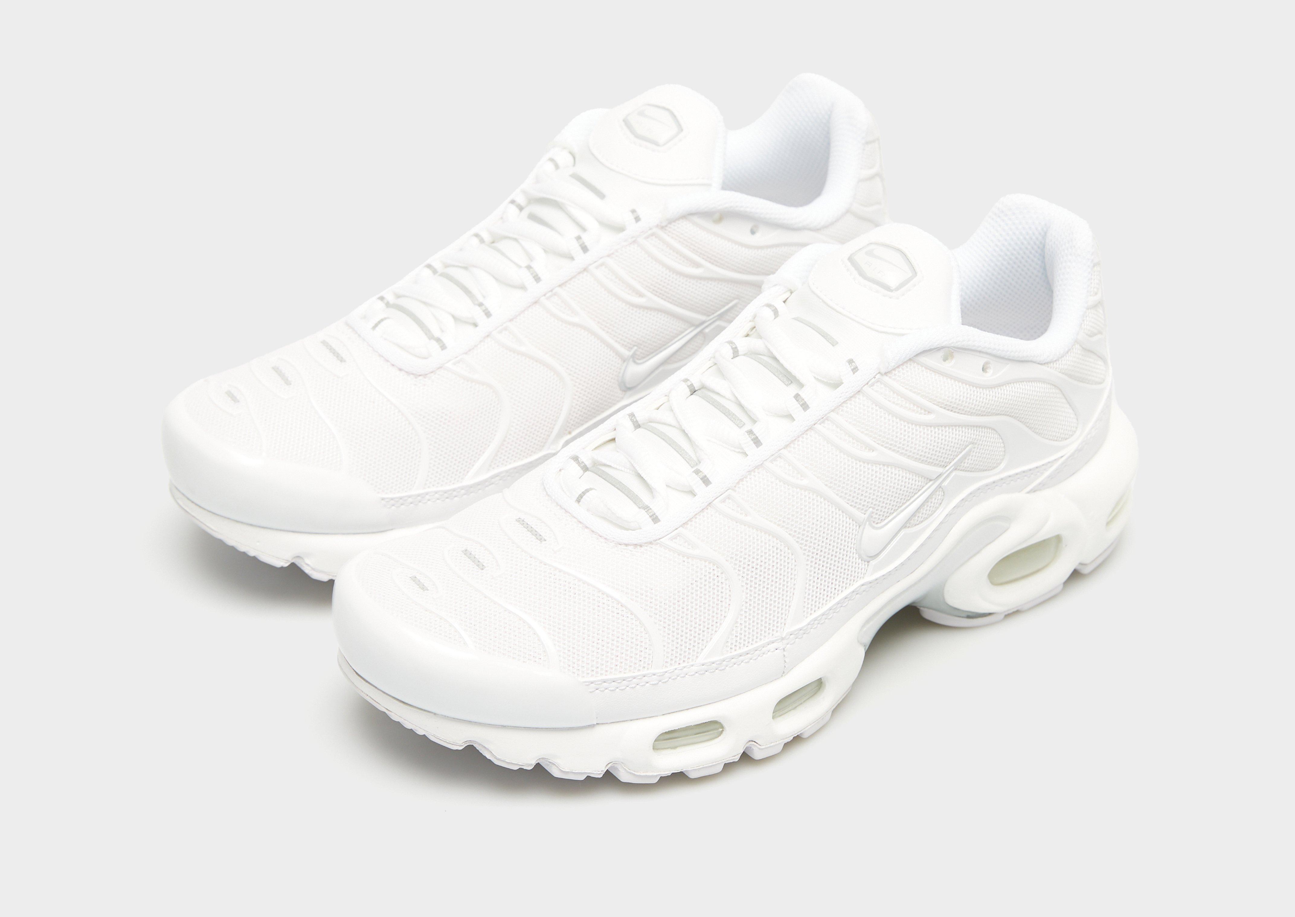 Női sneakers NIKE AIR MAX PLUS DM2362-100 Fehér