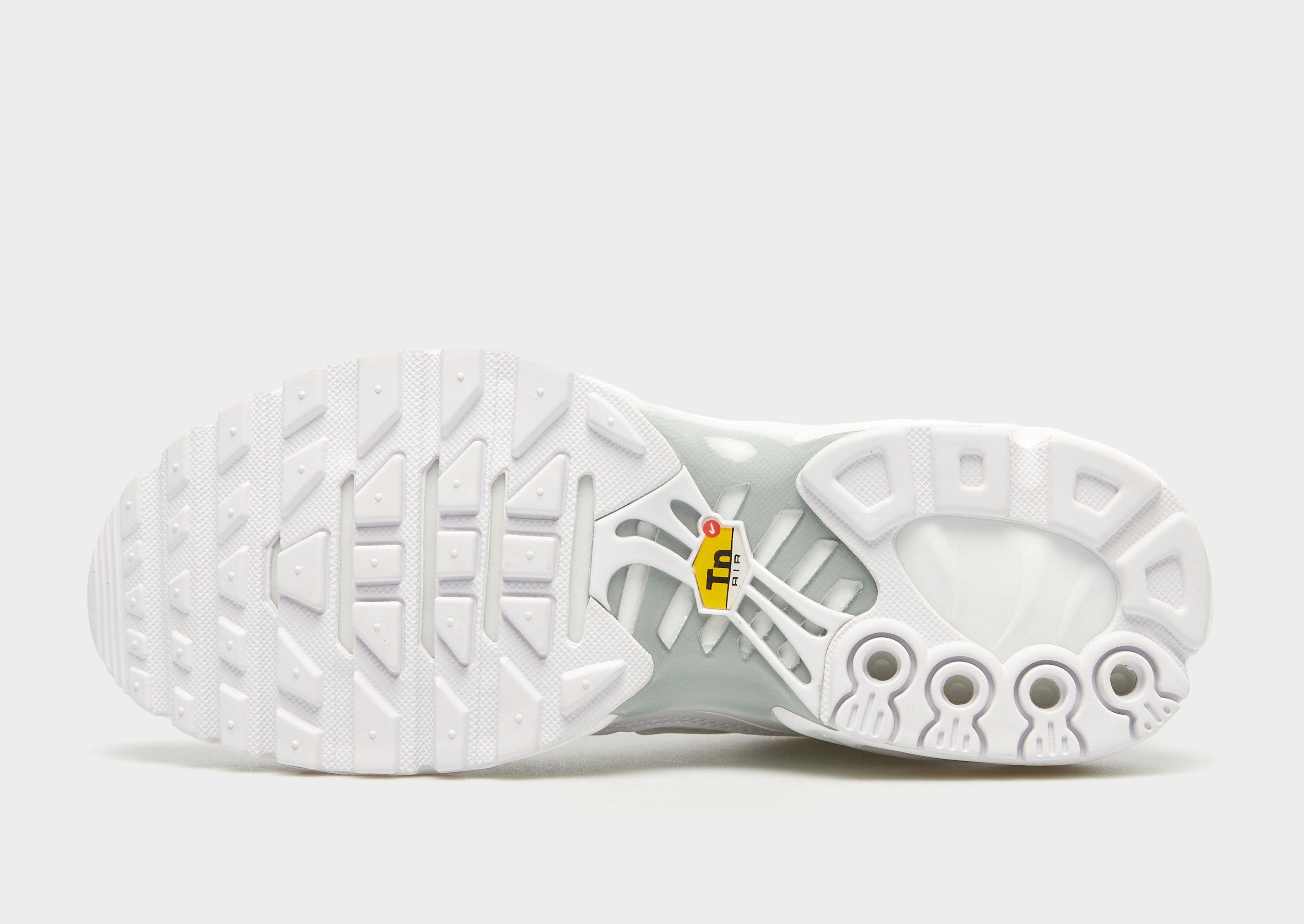 Női sneakers NIKE AIR MAX PLUS DM2362-100 Fehér