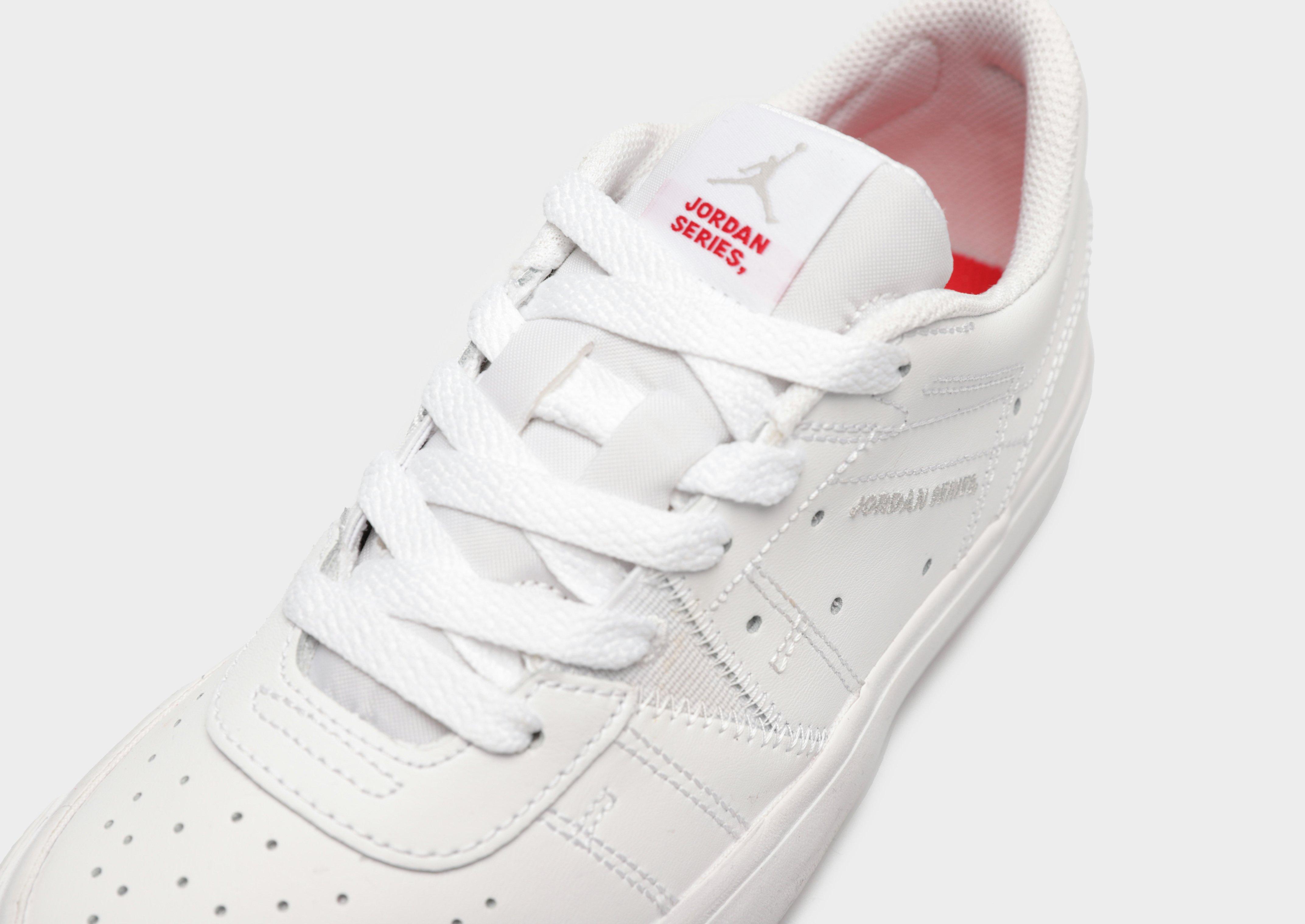 Kedai moterims WMNS JORDAN SERIES ES DN1857-100 Pilka