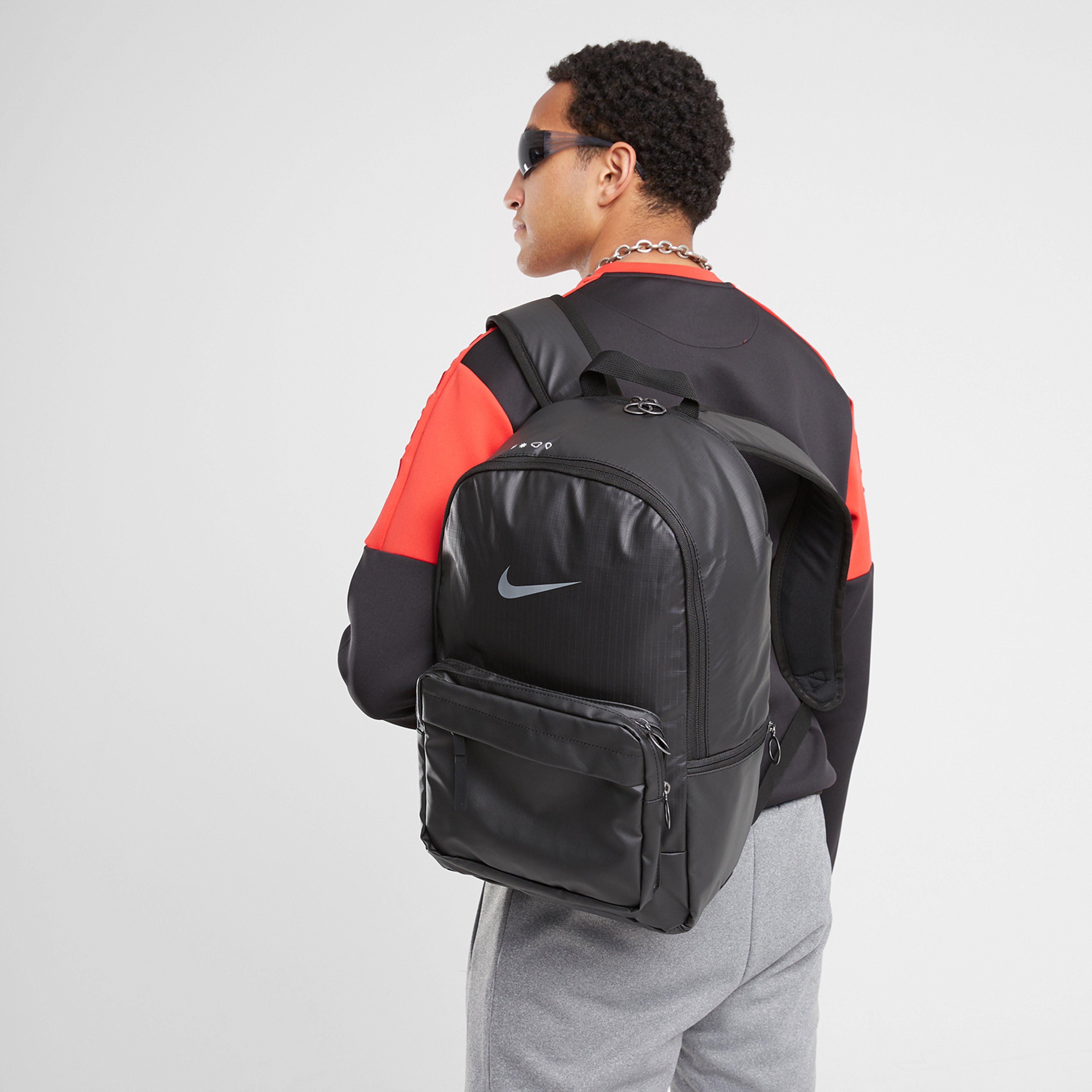Мъжка раница NIKE РАНИЦА HERITAGE