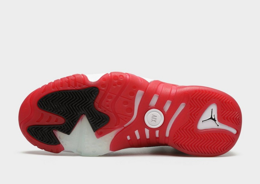 Buty sneakersy męskie JORDAN JUMPMAN TWO TREY  DO1925-106 Biały