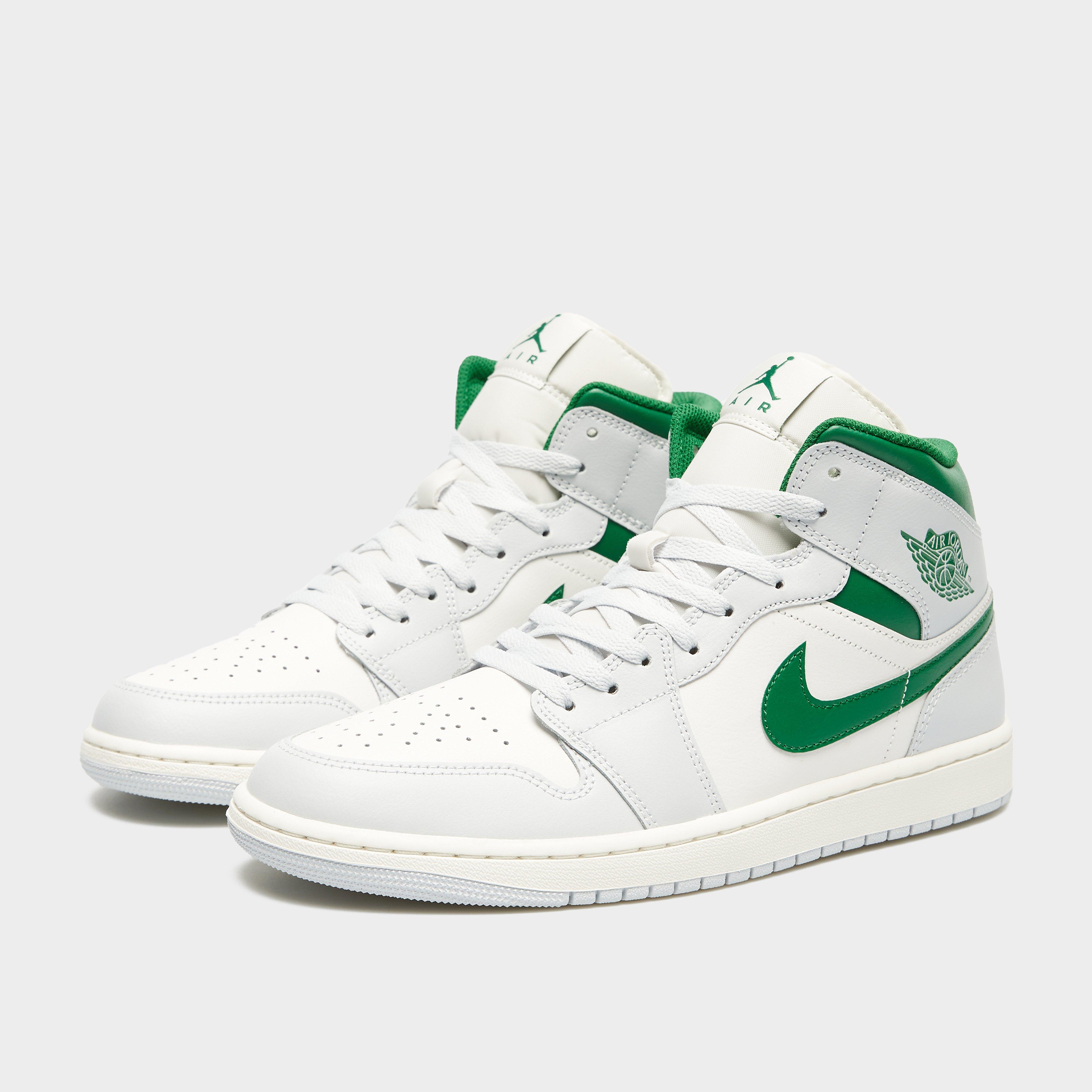 Adidași pentru bărbați AIR JORDAN 1 MID