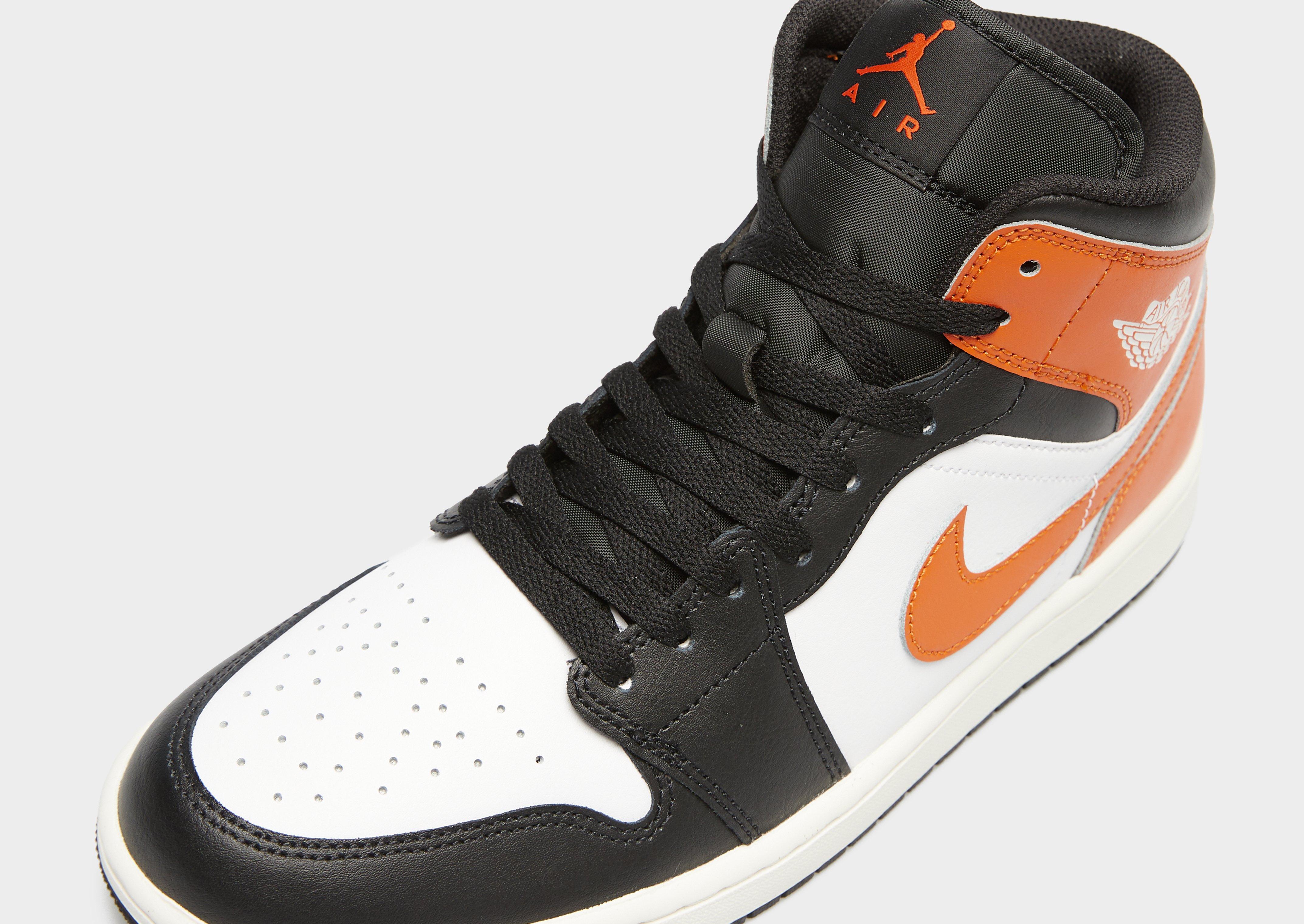 Adidași pentru bărbați AIR JORDAN 1 MID DQ8426-801 Negru