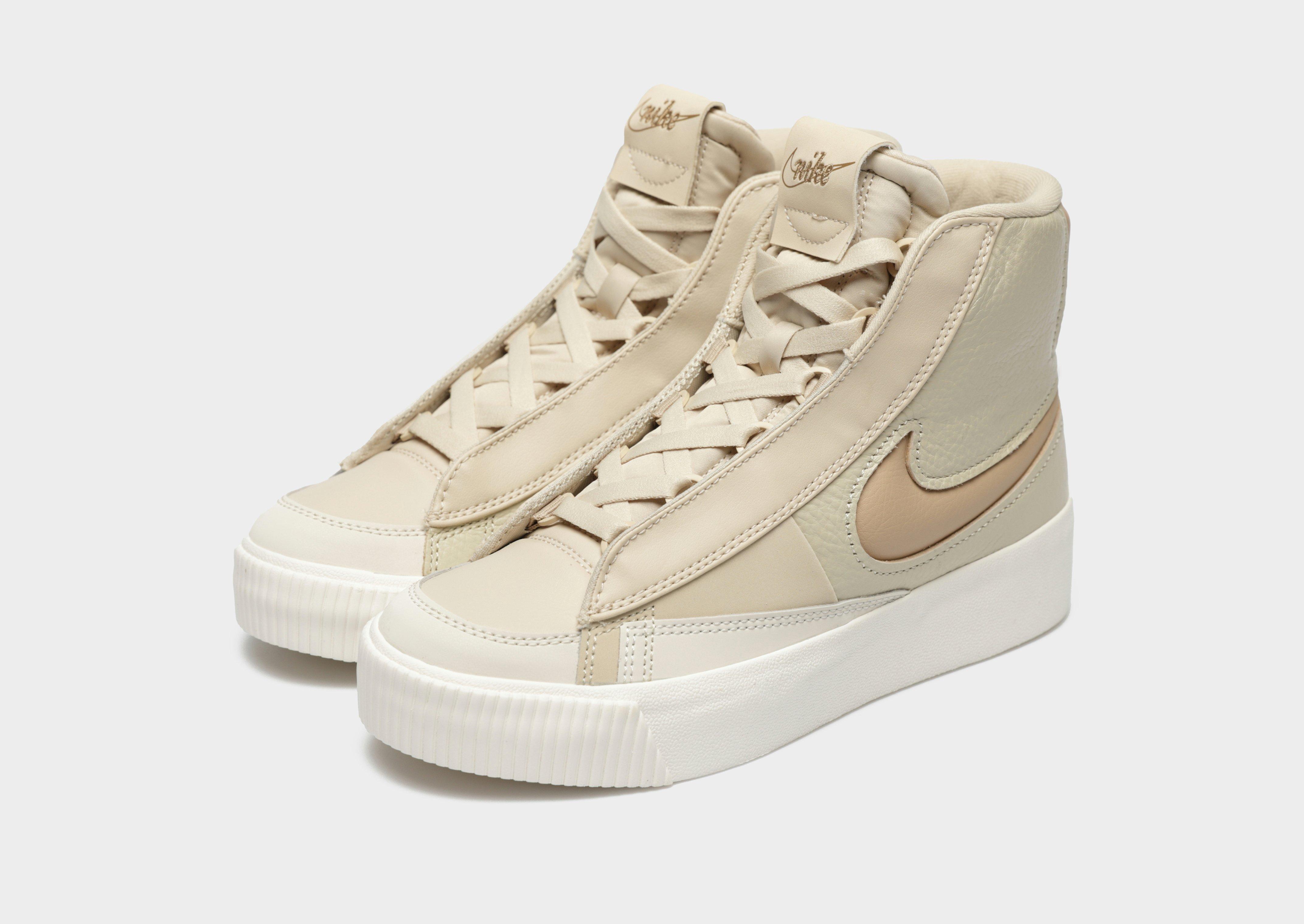 Dámske tenisky NIKE W BLAZER MID VICTORY DR2948-200 Béžová