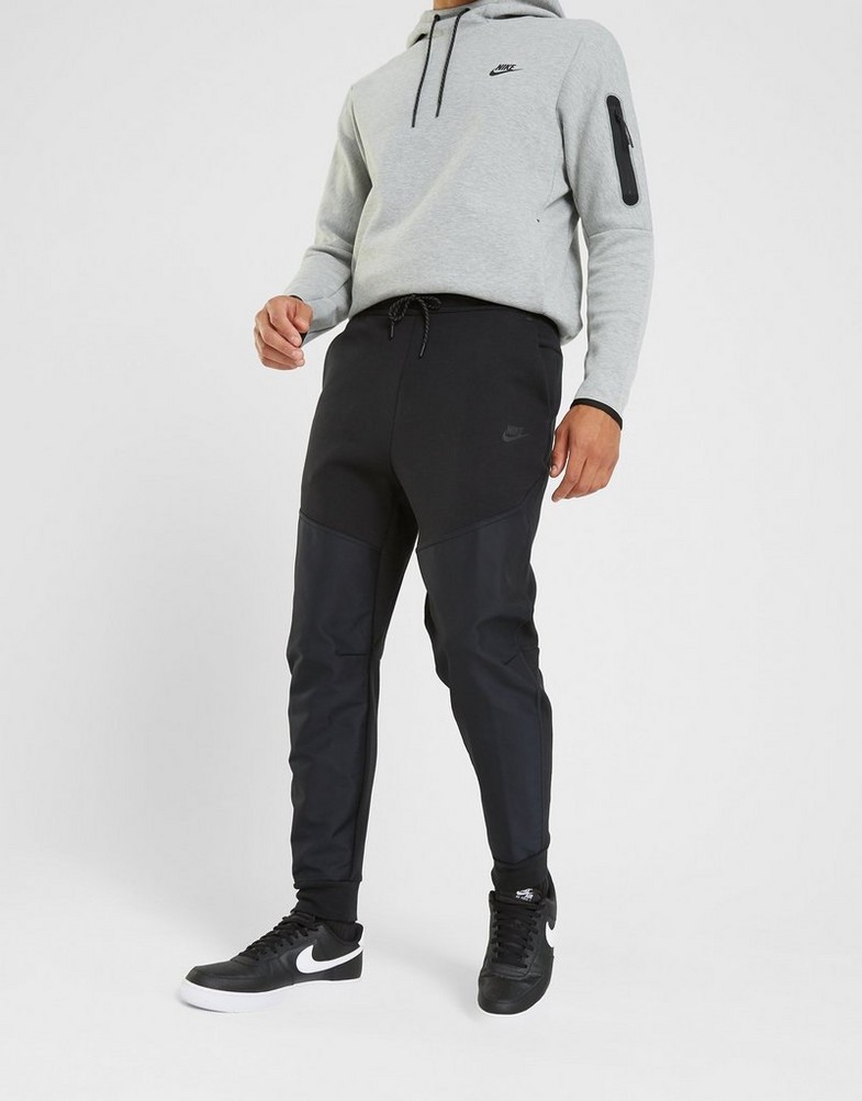 NIKE SPODNIE M NK TECH FLC OVERLAY JGGR DR6171-010 Czarny