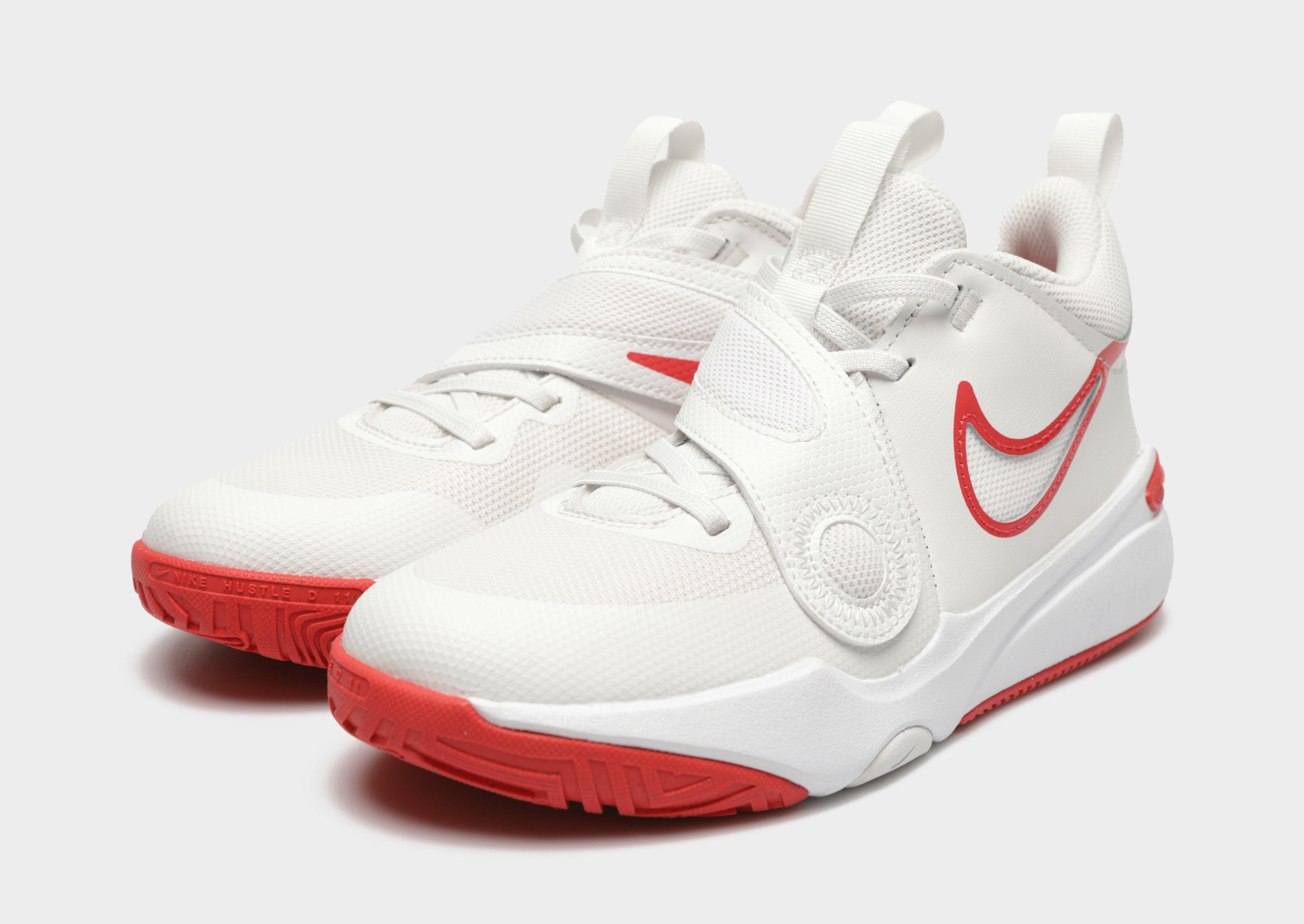 Adidași pentru copii NIKE TEAM HUSTLE D 11 GS DV8996-102 Alb