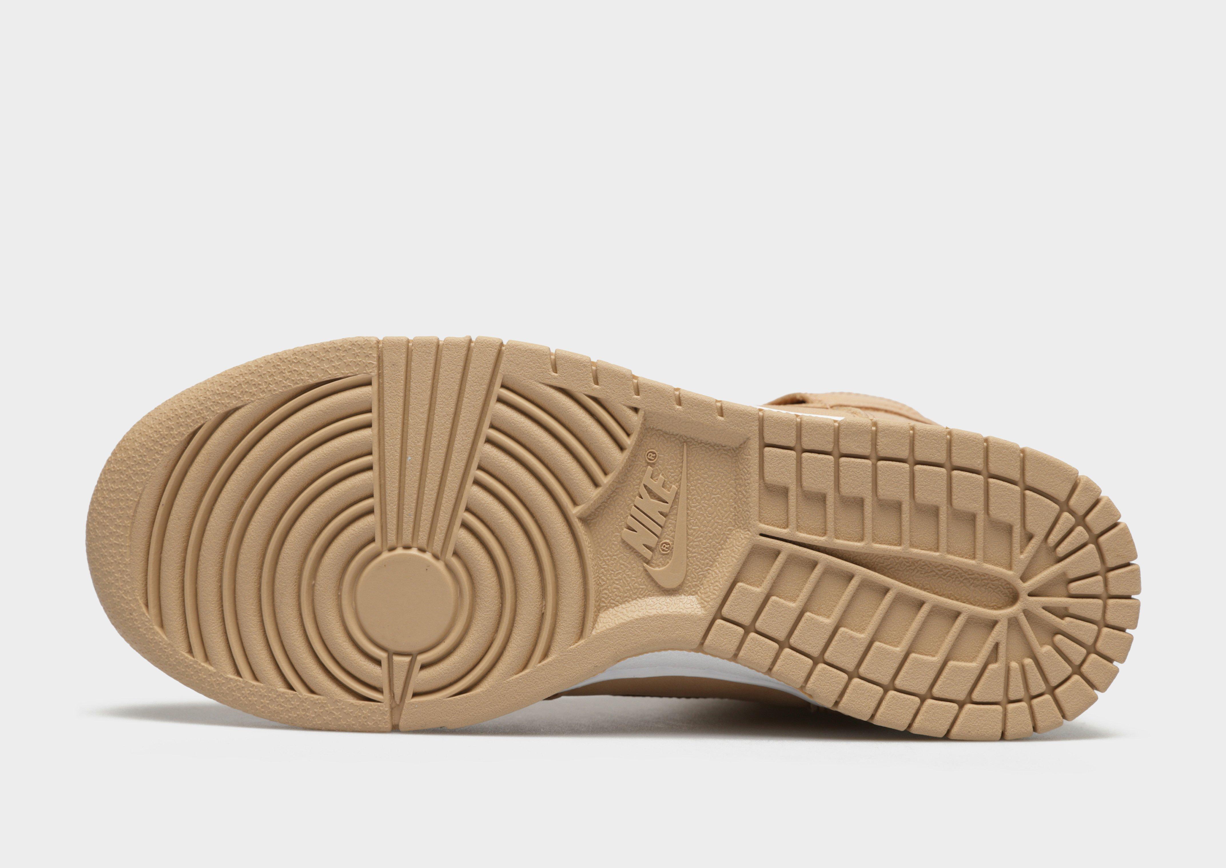 Дамски обувки NIKE W DUNK HIGH PRM MF DX2044-201 Бежов