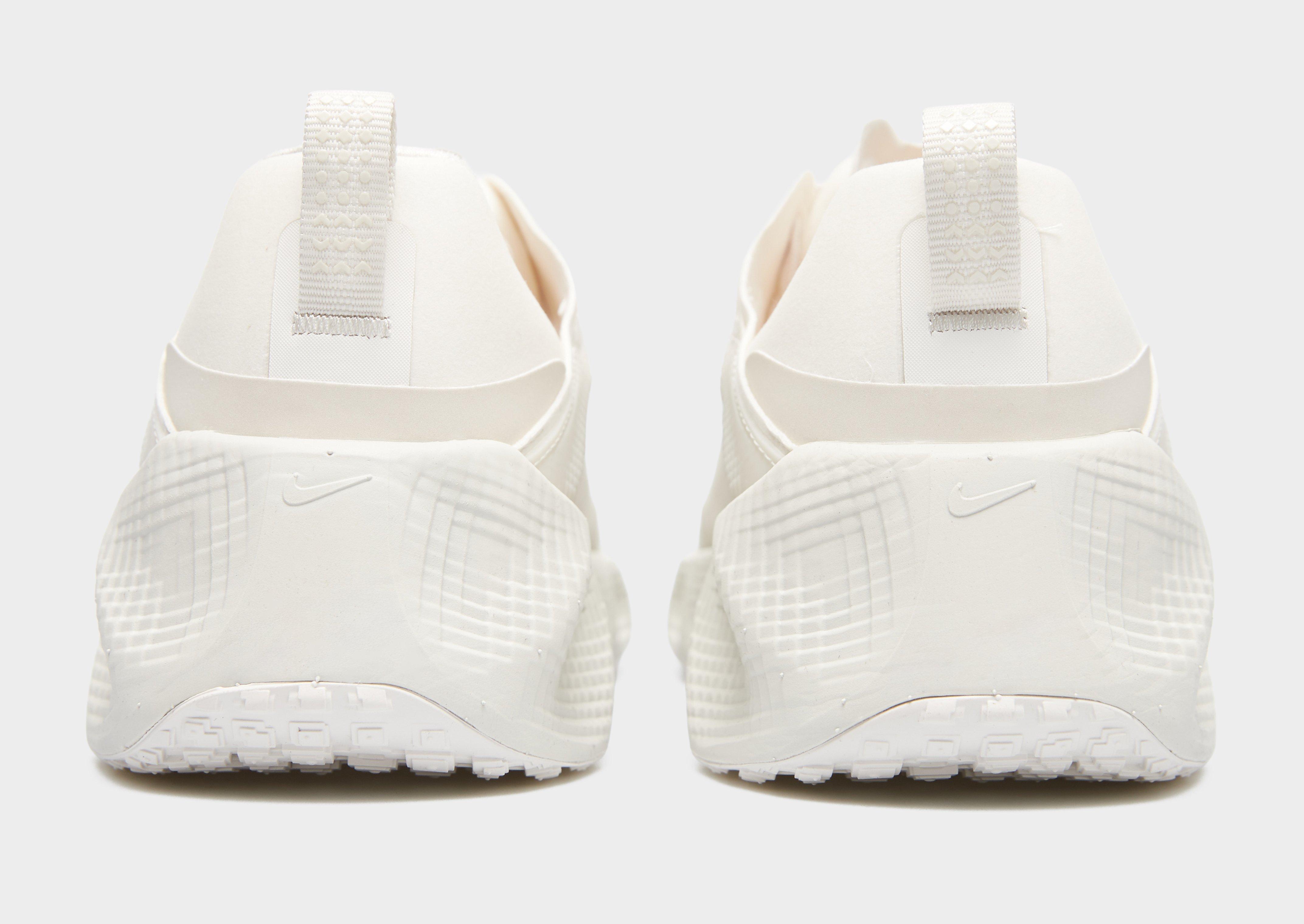 Мъжки маратонки NIKE AVA ROVER DX4215-007 Бежов