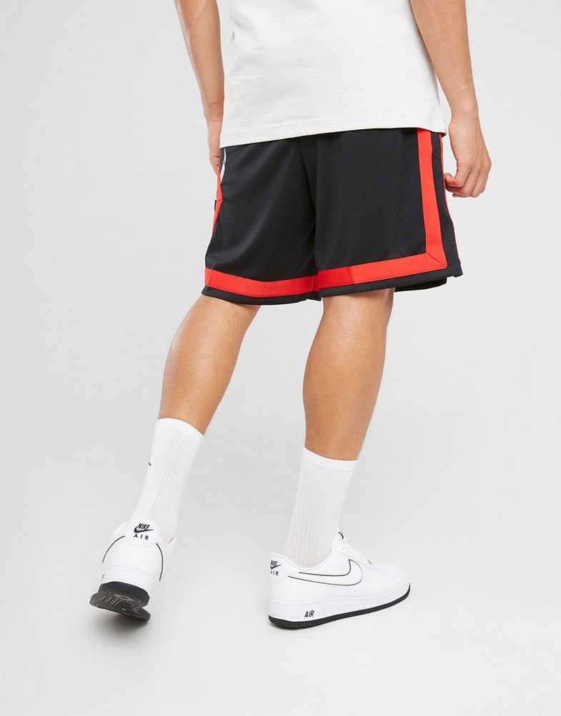 Férfi rövidnadrág NIKE RÖVIDNADRÁG CHICAGO   BULLS 2023/24 CITY EDITION DX8697-010 Fekete