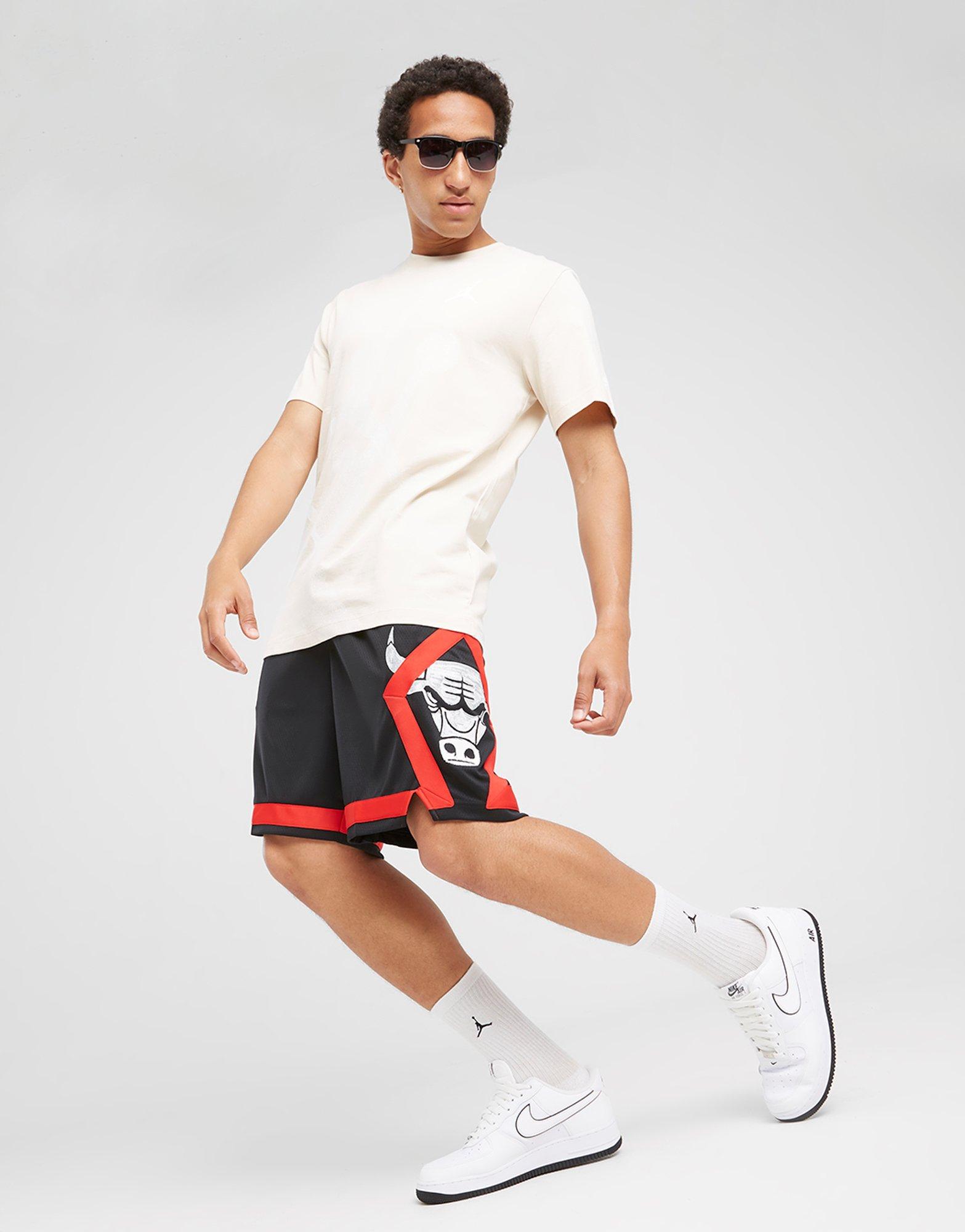 Krótkie spodenki, szorty męskie NIKE SZORTY CHICAGO BULLS 2023/24 CITY EDITION DX8697-010 Czarny