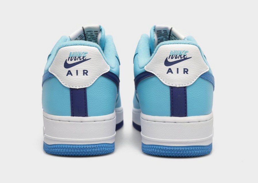 Чоловічі кросівки NIKE AIR FORCE 1 '07 LV8  DZ2522-100 Блакитний
