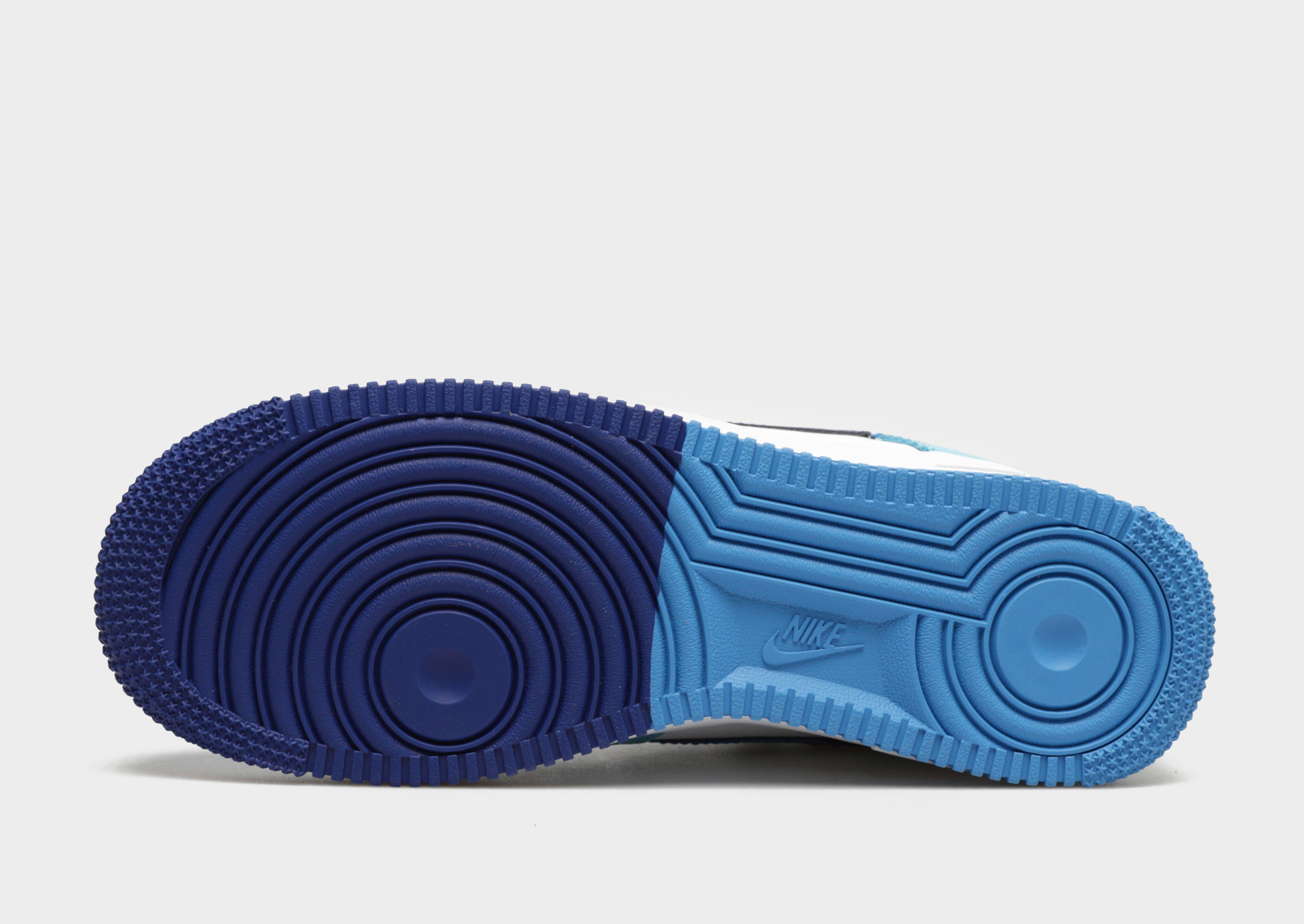 Чоловічі кросівки NIKE AIR FORCE 1 '07 LV8  DZ2522-100 Блакитний