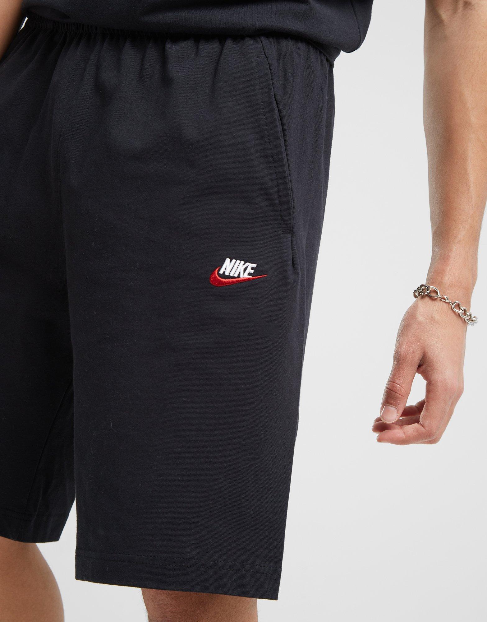 Pantaloni scurți pentru bărbați NIKE PANTALONI SCURȚI M NSW CLUB JSY SHORT ESSENTIALS DZ2543-011 Negru
