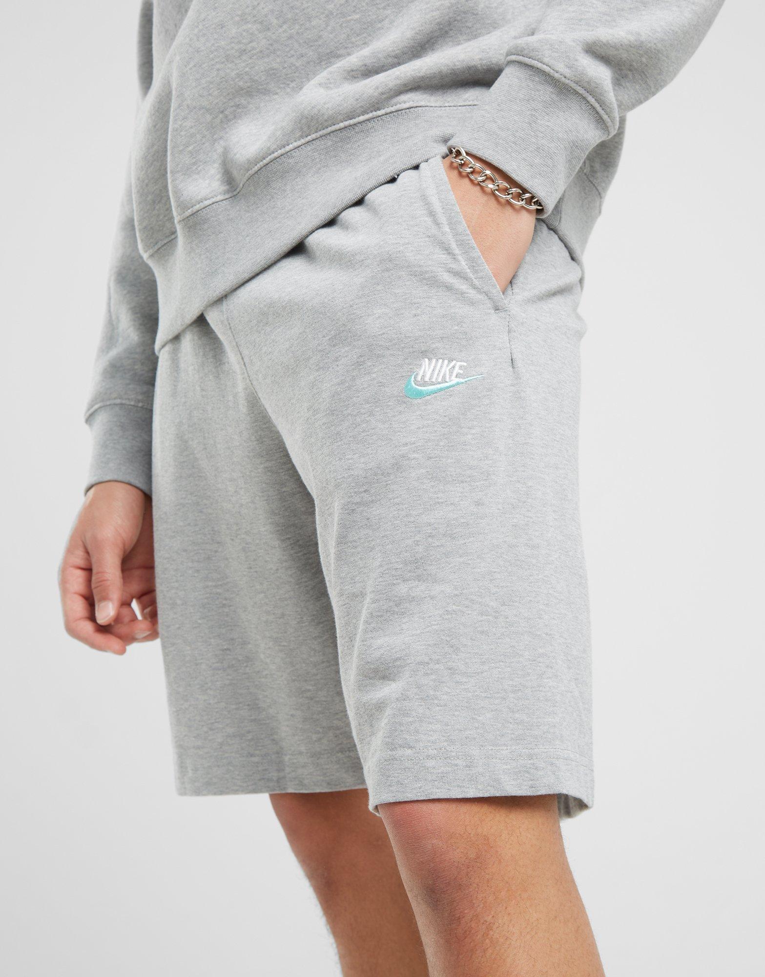 Pantaloni scurți pentru bărbați NIKE PANTALONI SCURȚI M NSW CLUB JSY SHORT ESSENTIALS DZ2543-064 Gri