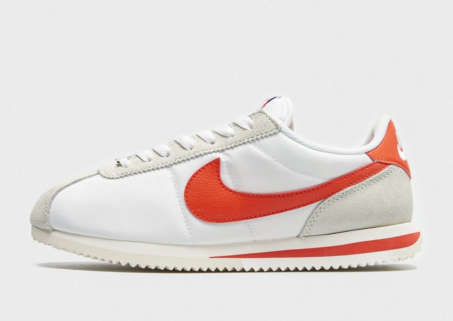 Adidași de damă NIKE W CORTEZ TXT DZ2795-104 Alb