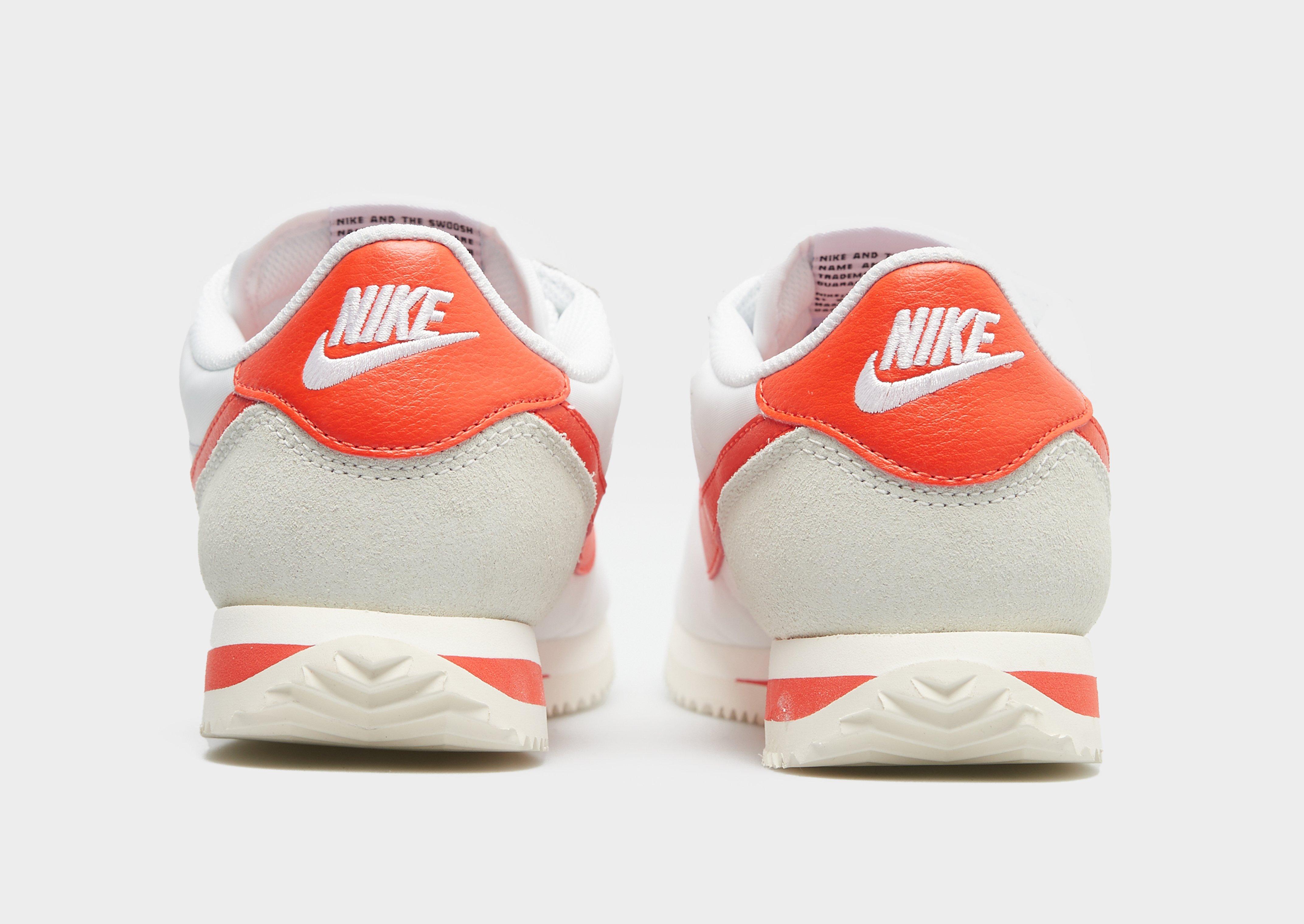 Buty sneakersy damskie NIKE W CORTEZ TXT DZ2795-104 Biały