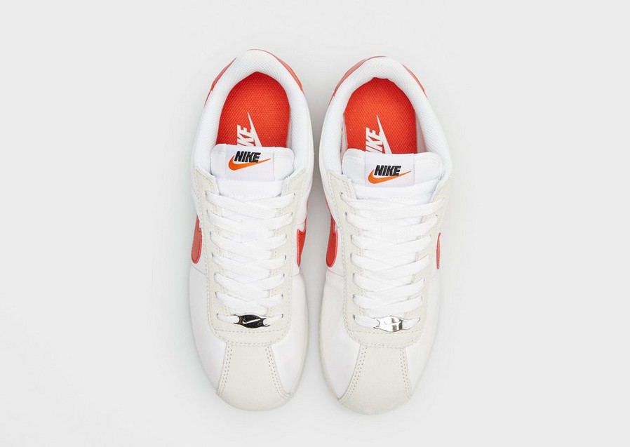 Adidași de damă NIKE W CORTEZ TXT DZ2795-104 Alb