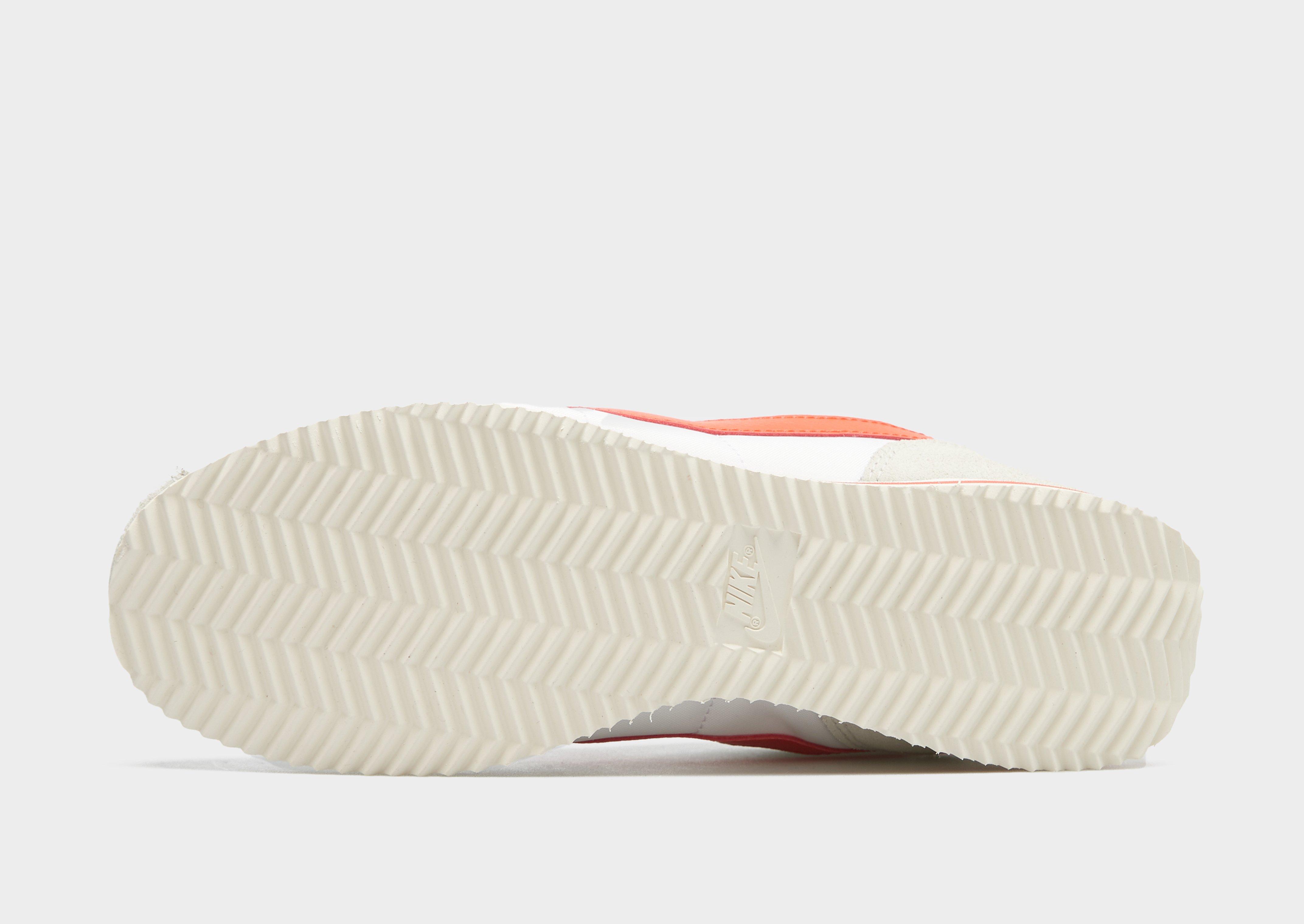 Buty sneakersy damskie NIKE W CORTEZ TXT DZ2795-104 Biały