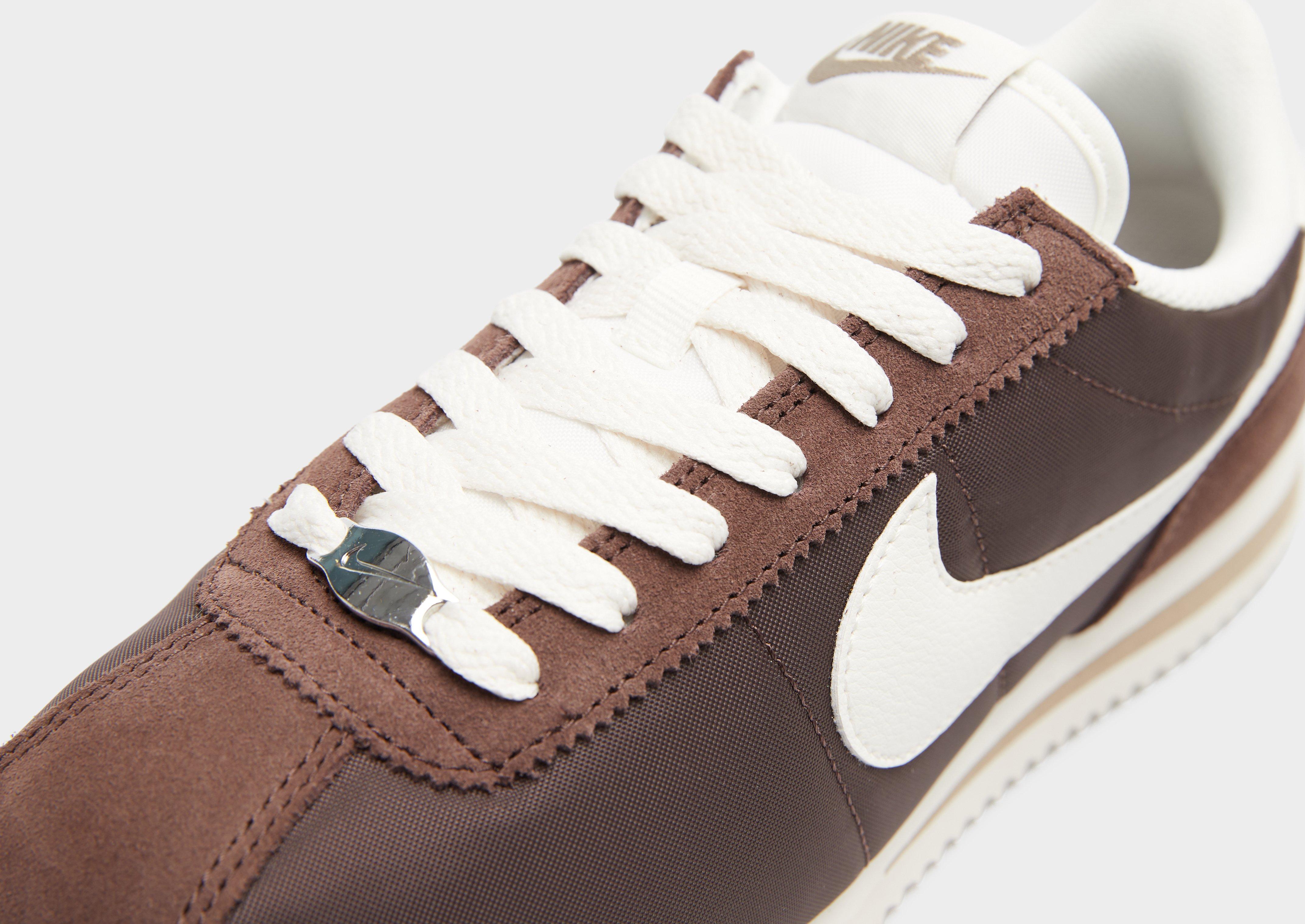 Adidași de damă NIKE W CORTEZ TXT DZ2795-200 Maro