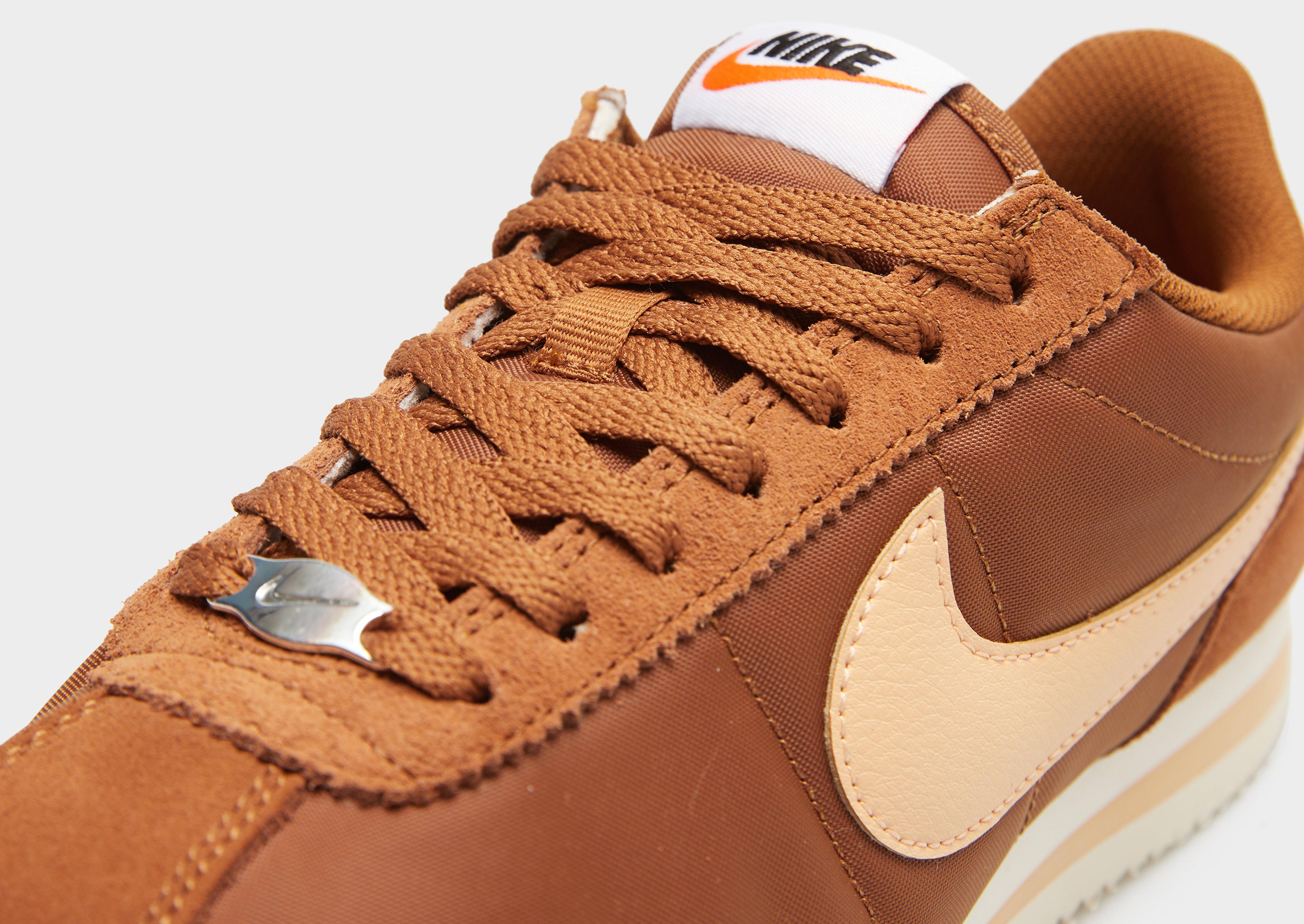 Buty sneakersy damskie NIKE CORTEZ DZ2795-202 Brązowy