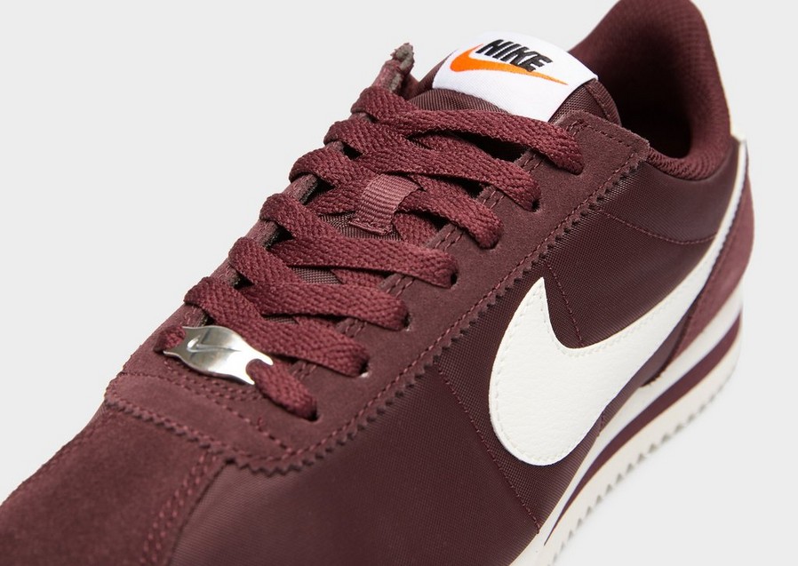 Adidași de damă NIKE W CORTEZ TXT DZ2795-605 Bordo