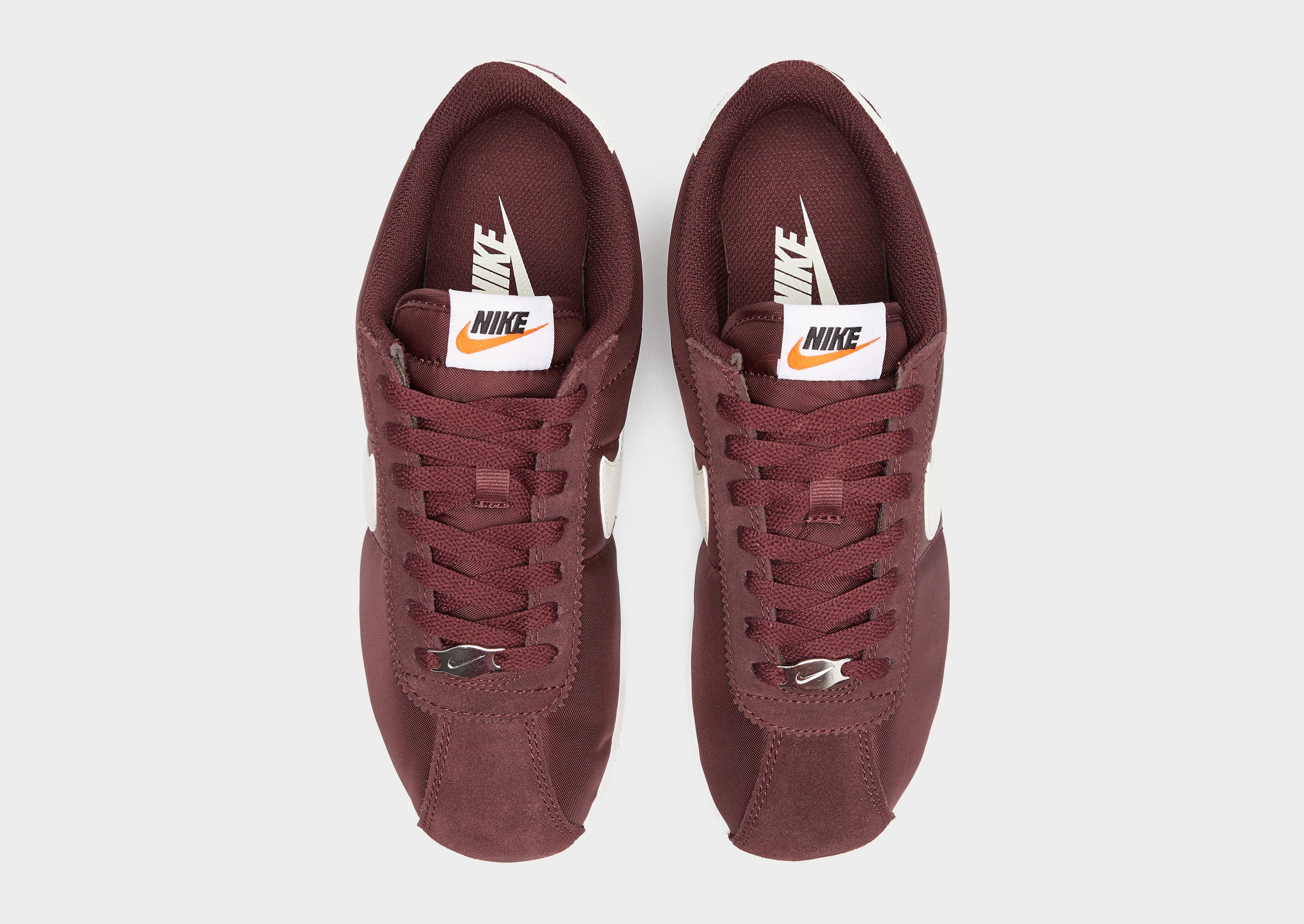 Buty sneakersy damskie NIKE W CORTEZ TXT DZ2795-605 Bordowy