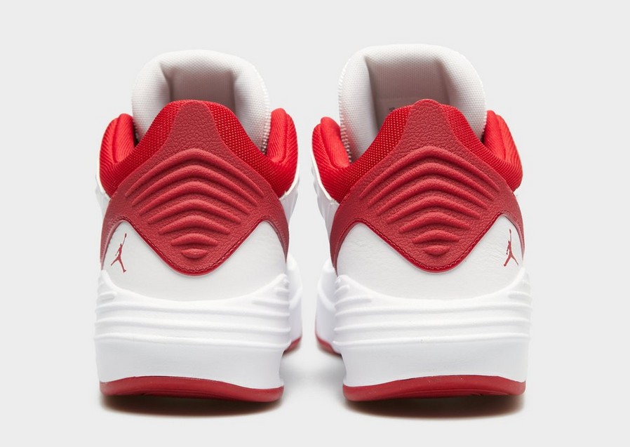 Adidași pentru bărbați JORDAN MAX AURA 5 DZ4353-106 Alb