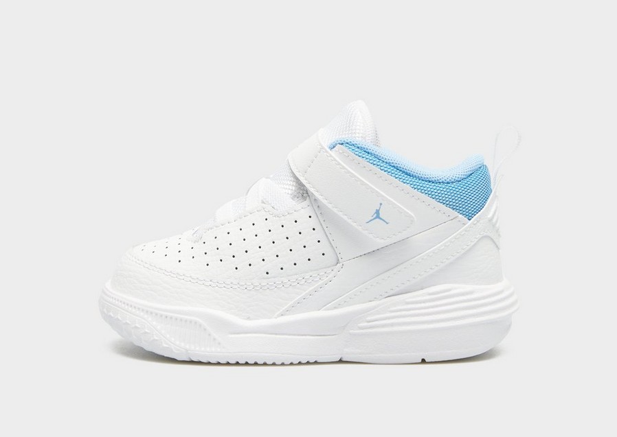 Gyerek sneakers JORDAN MAX AURA 5 BT DZ4355-104 Fehér