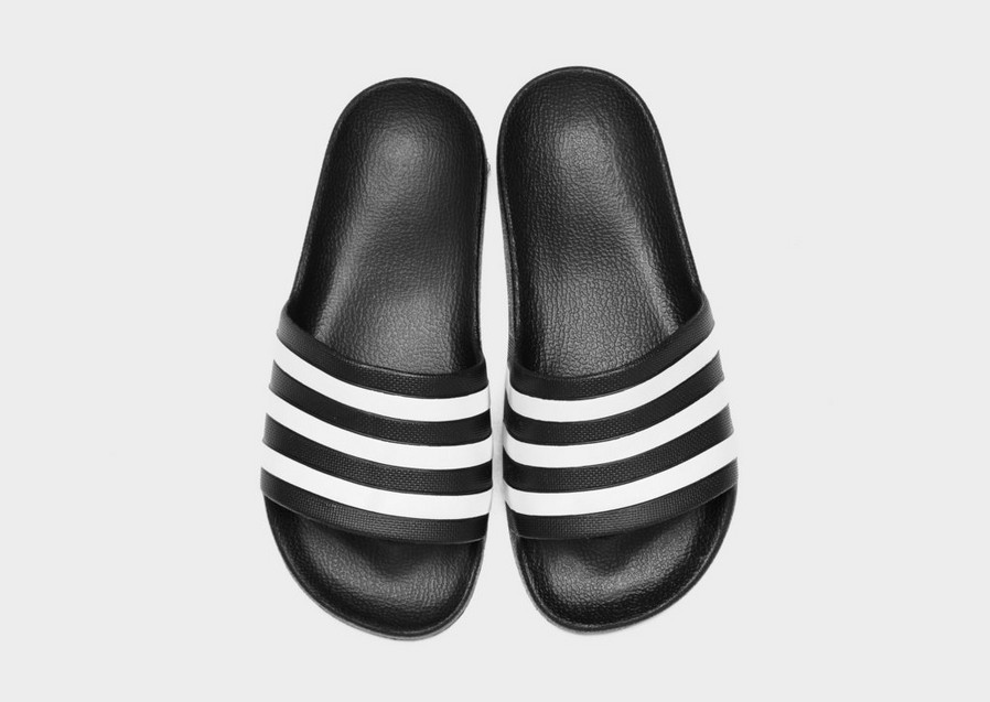Жіночі шльопанці ADIDAS ADILETTE AQUA SLIDES  F35543 Чорний