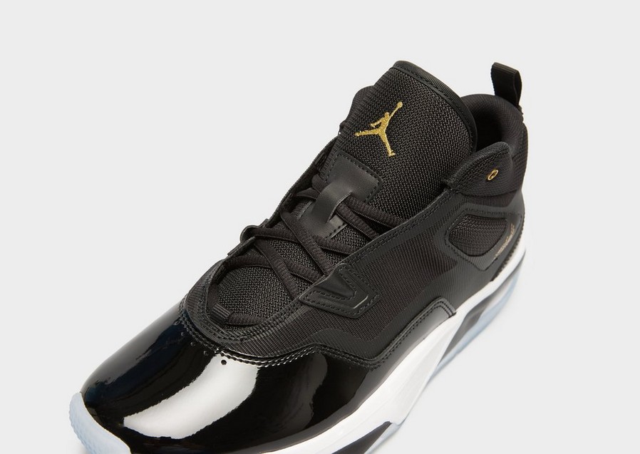 Чоловічі кросівки JORDAN STAY LOYAL 3 FB1396-002 Чорний
