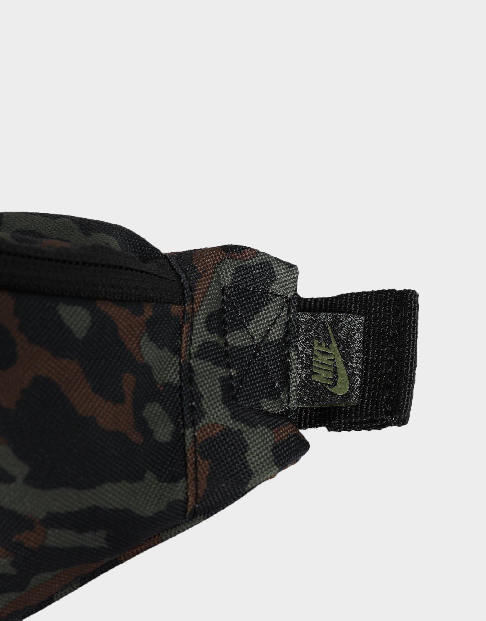 Дамски сак NIKE ЧАНТА NK HERITAGE WAISTPACK - CAMINAL FB2845-010 Черен