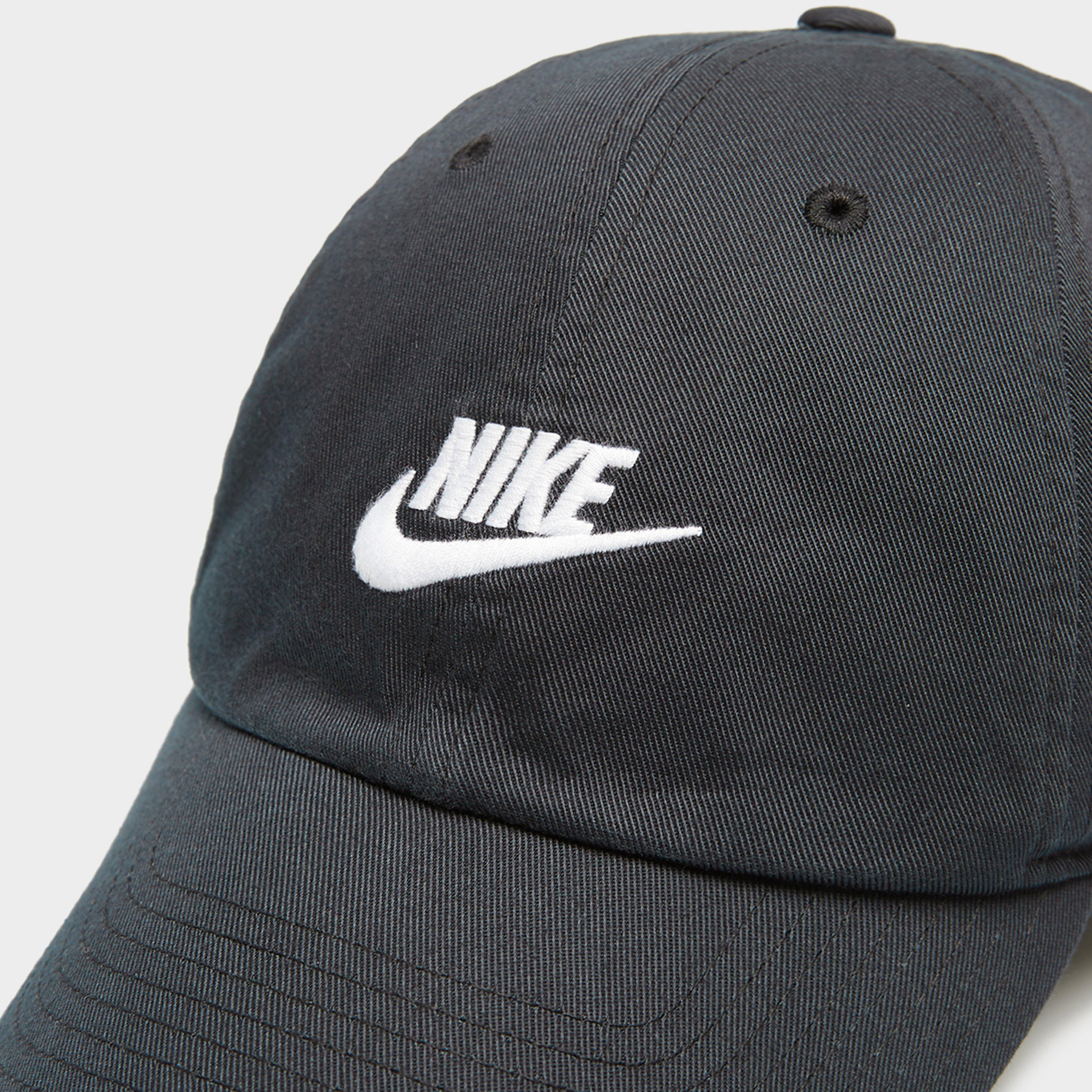 Dámska čiapka NIKE ČIAPKA U NK CLUB U CB FUT WSH L