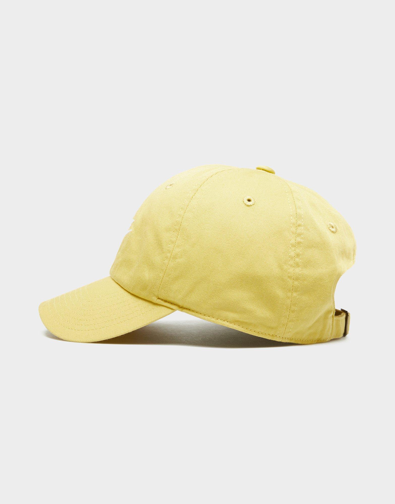 Дамска шапка NIKE ШАПКА NIKE CLUB FB5368-700 Златист