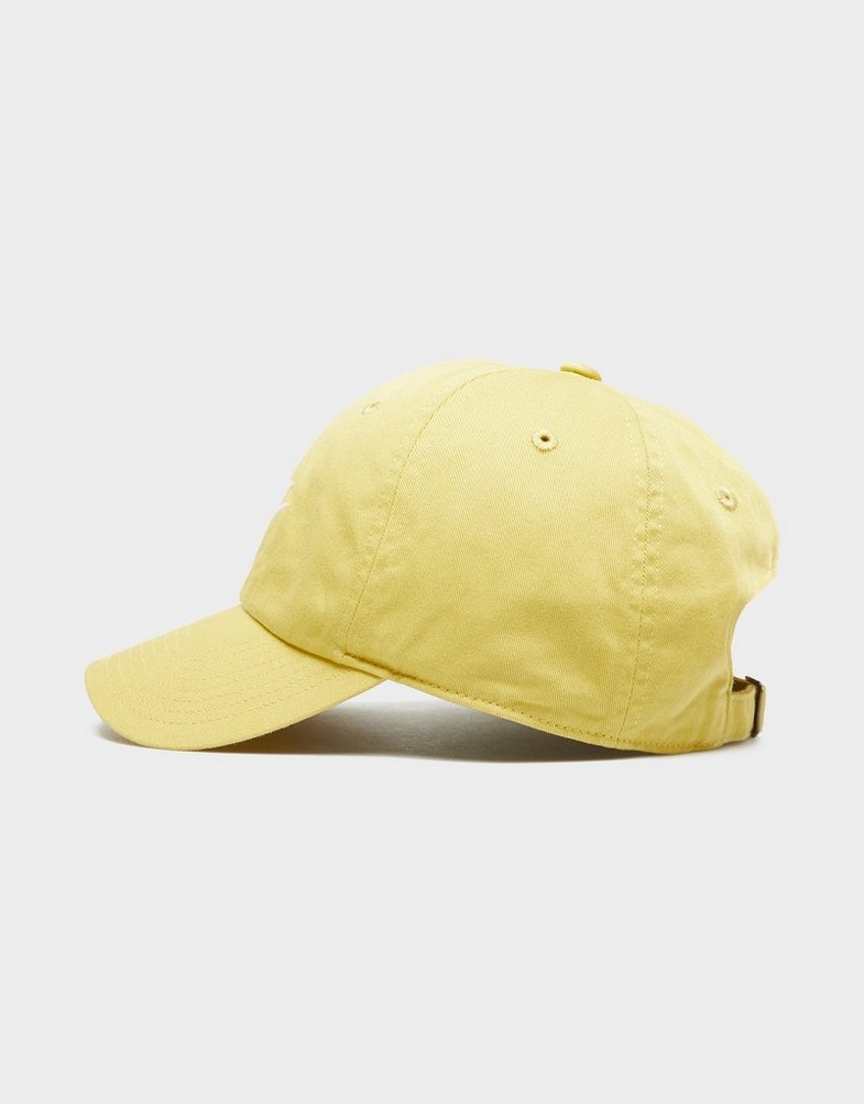 Dámska čiapka NIKE ČIAPKA NIKE CLUB FB5368-700 Zlatá
