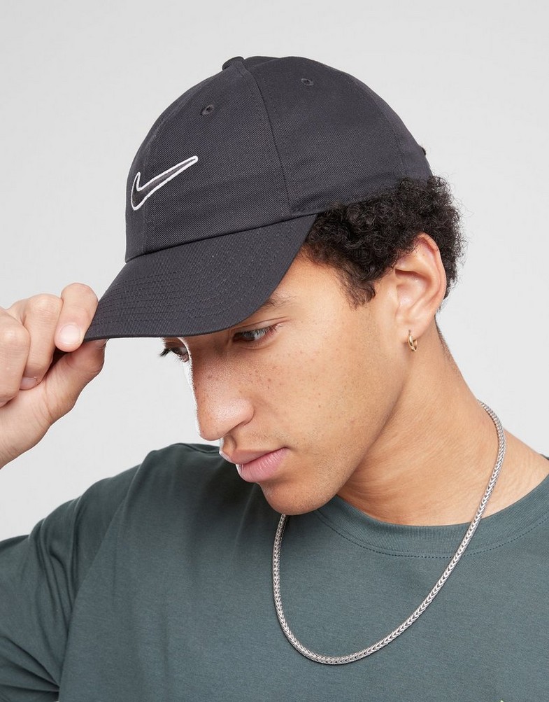 Жіночі кепки NIKE КЕПКА U NK CLUB CAP U CB SWSH L FB5369-010 Чорний