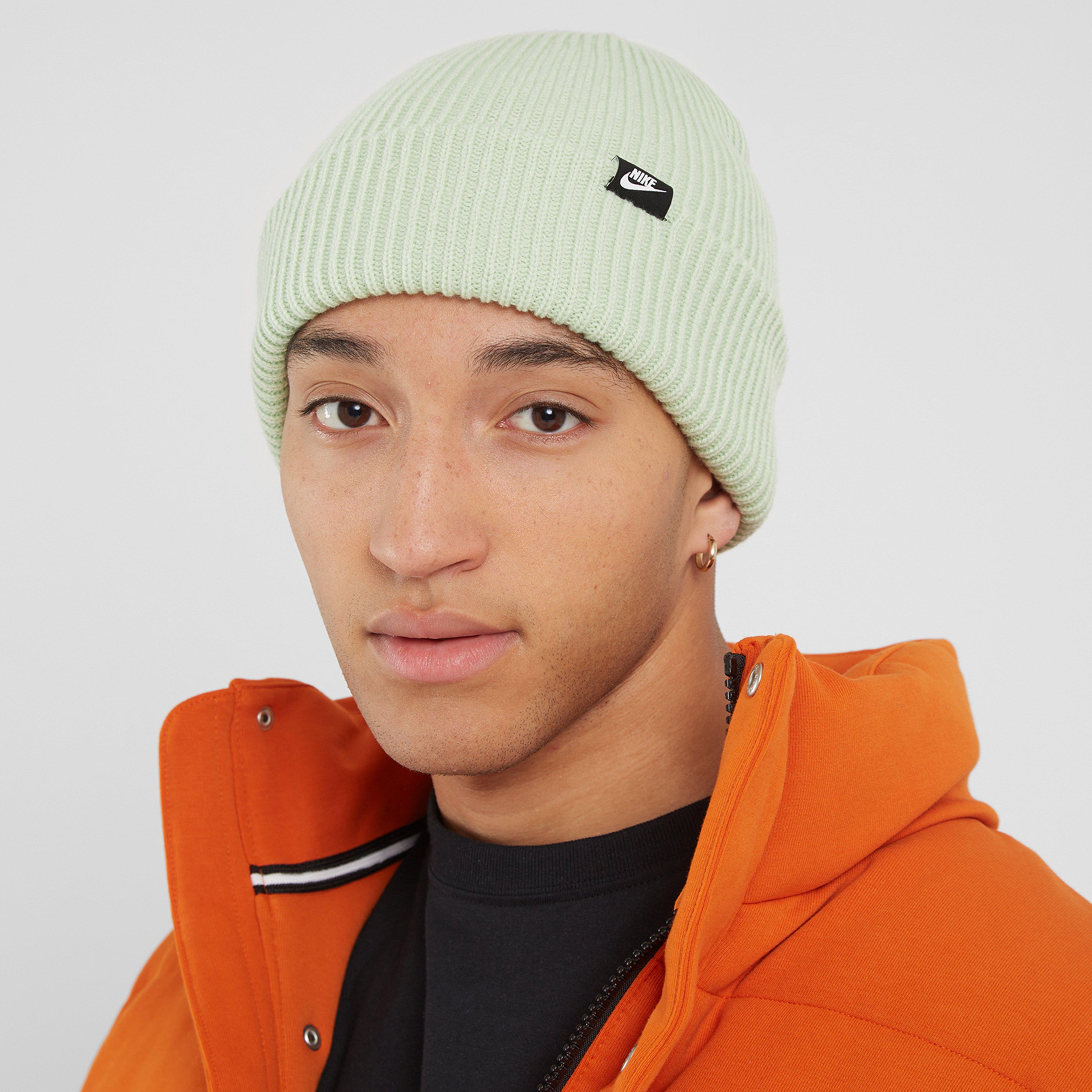 Női téli sapká NIKE SAPKA TÉLI U NK TERRA BEANIE SC FUT L