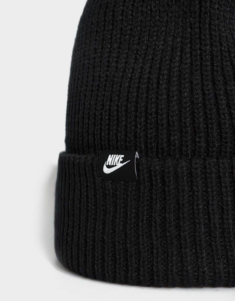 Жіночі зимові шапки NIKE КЕПКА U NK PEAK BEANIE SC FUT FB6526-010 Чорний