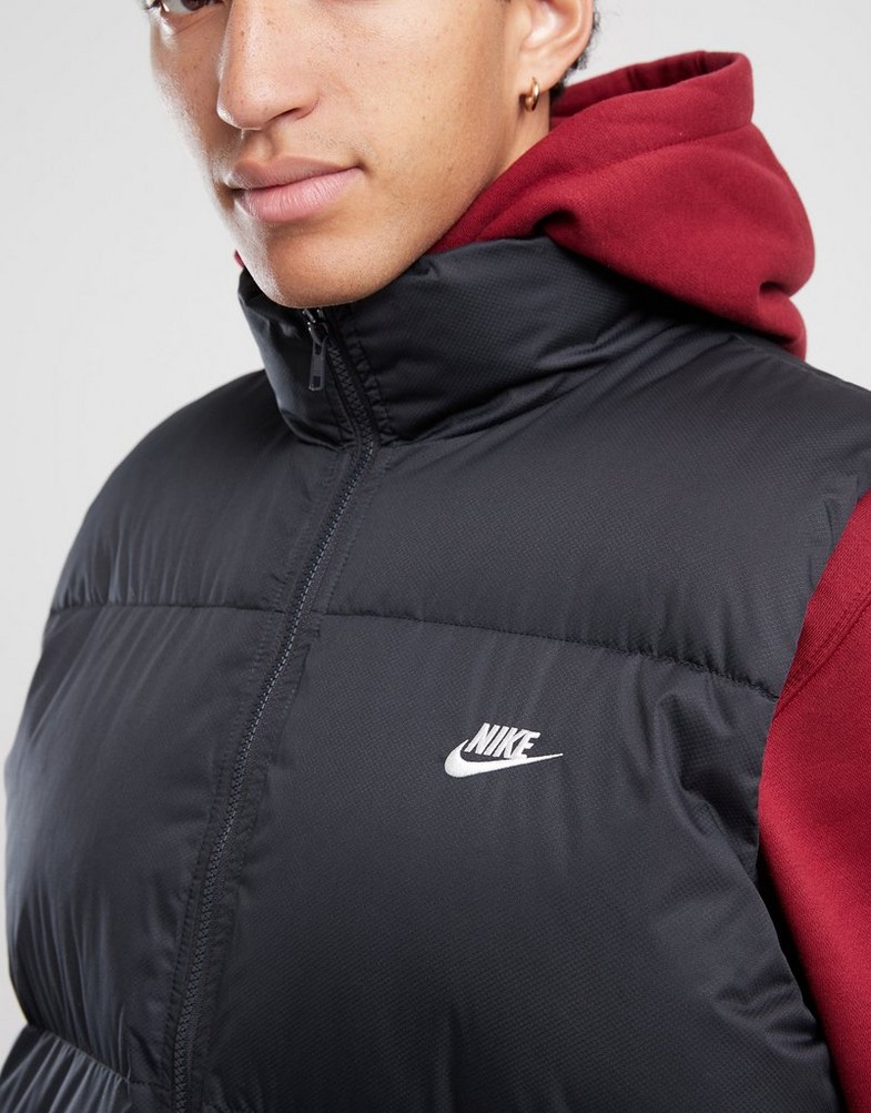 Férfi mellények NIKE UJJATLAN PULÓVER M NK CLUB PUFFER VEST