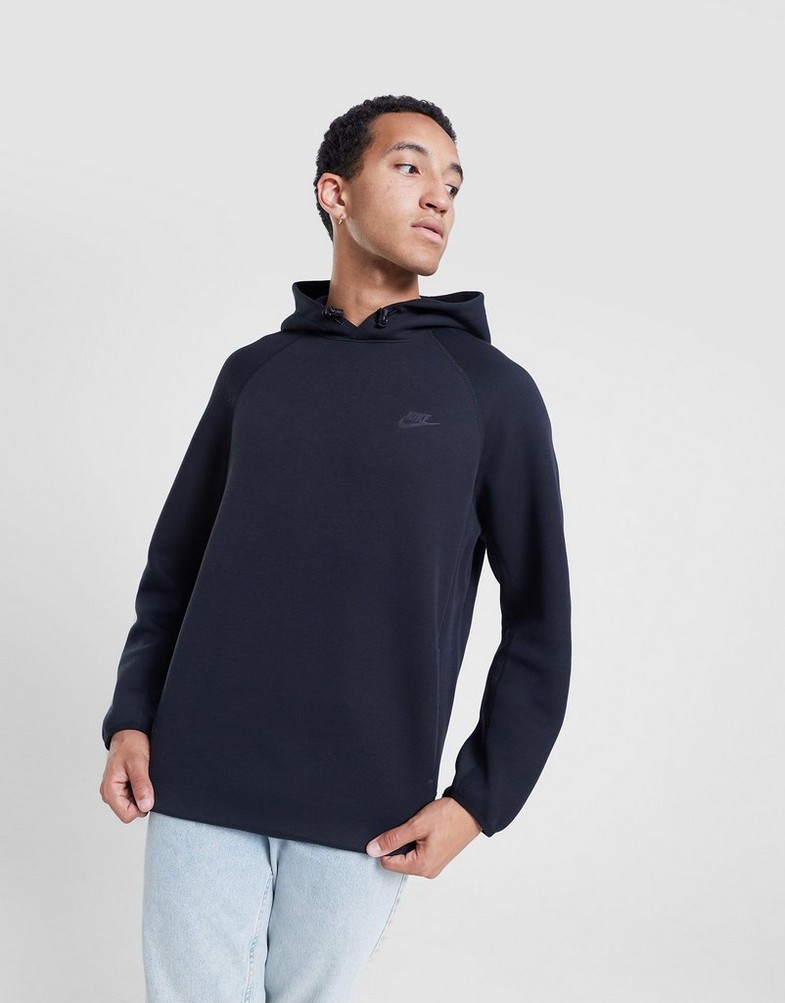 Мъжка блуза NIKE СУИТЧЪР С КАЧУЛКА M NK TCH FLC PO HOODIE FB8016-010 Черен