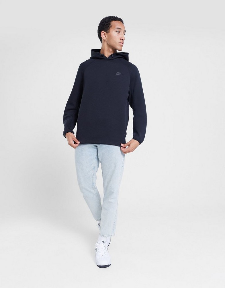 Мъжка блуза NIKE СУИТЧЪР С КАЧУЛКА M NK TCH FLC PO HOODIE FB8016-010 Черен