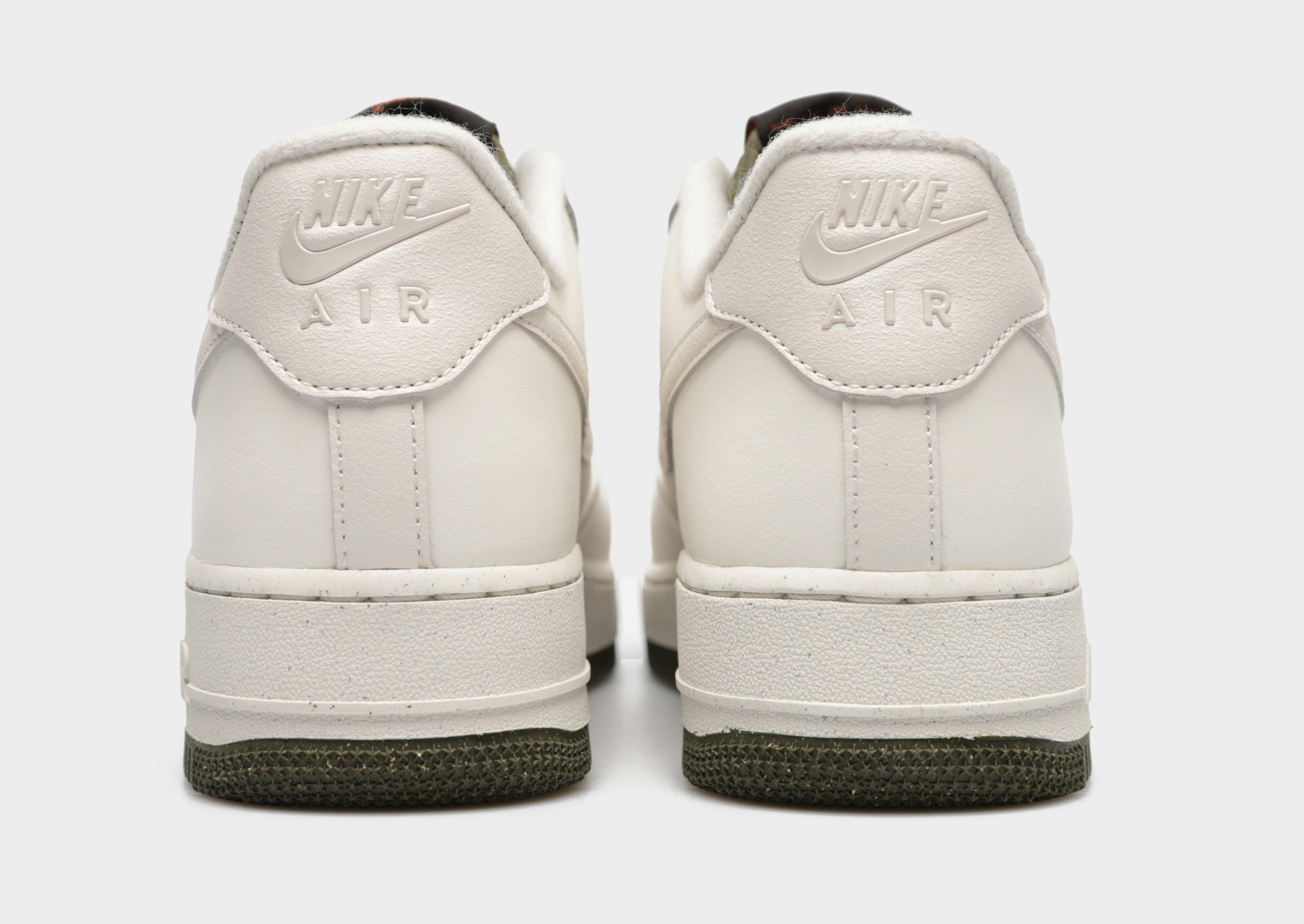 Мъжки маратонки NIKE AIR FORCE 1 '07 LV8  FB8877-001 Бял